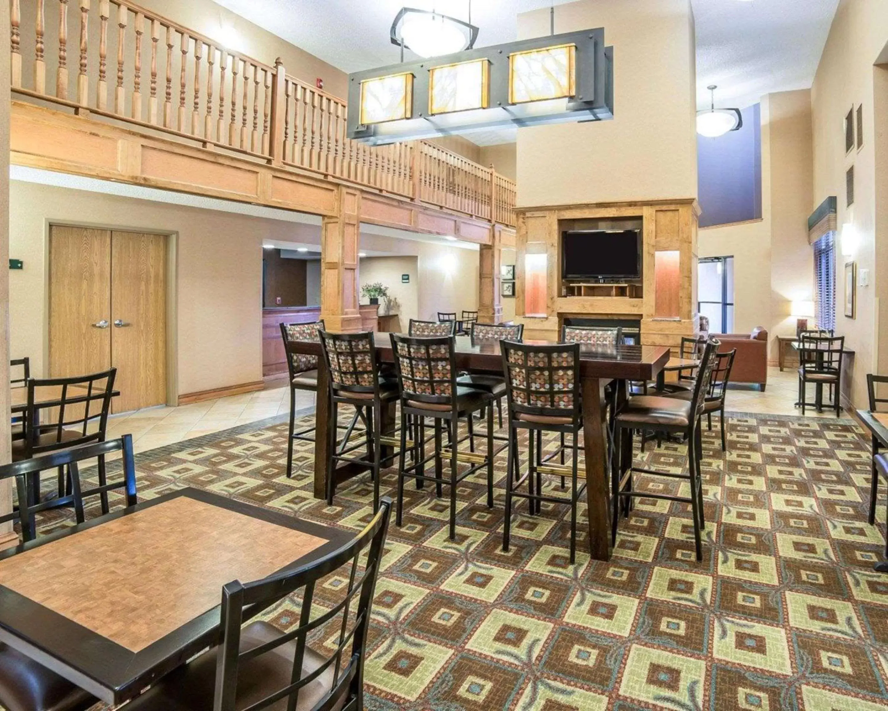 Lobby or reception, Restaurant/Places to Eat in Quality Inn & Suites Casper near Event Center