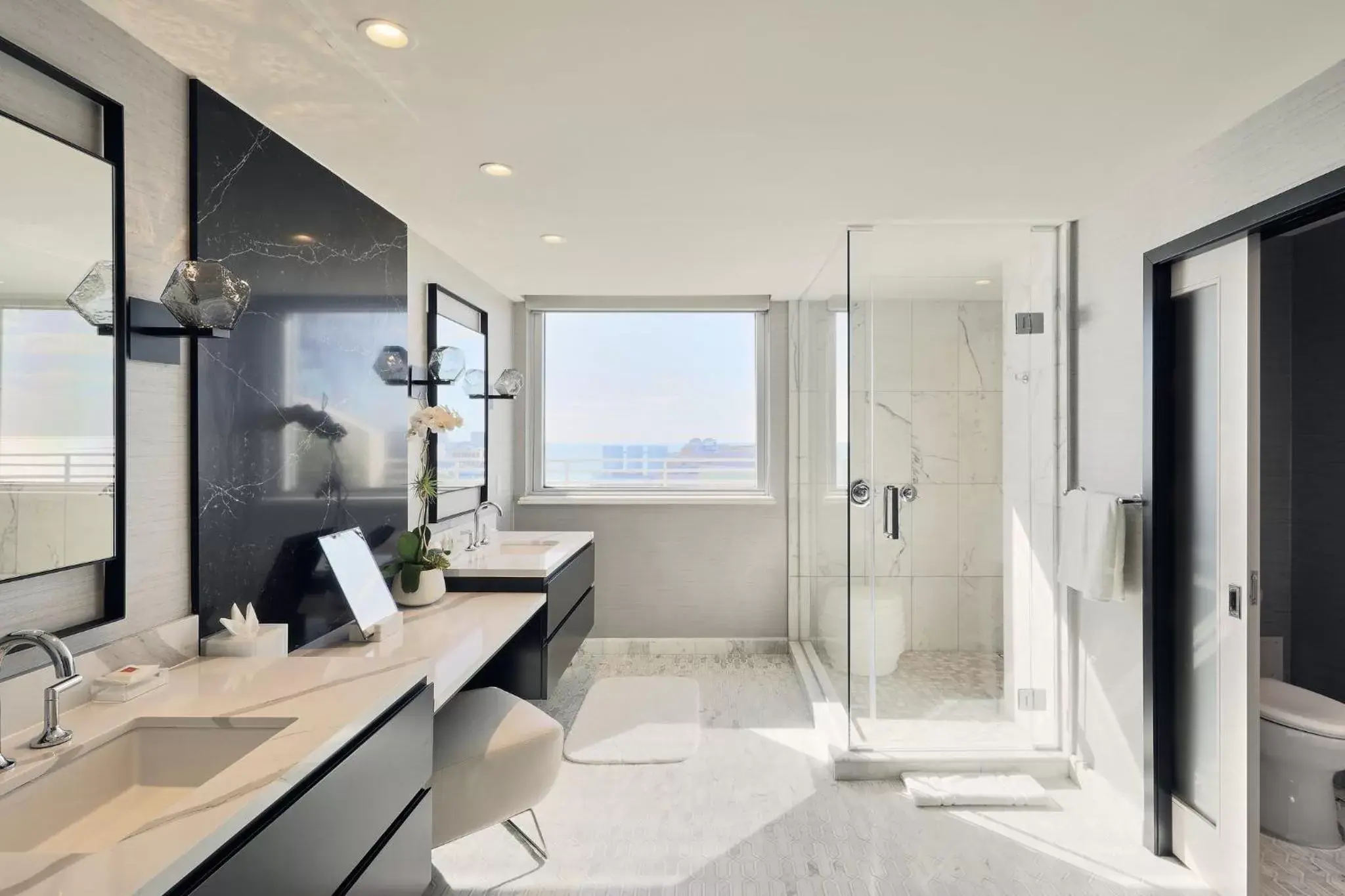 Photo of the whole room, Bathroom in Loews Miami Beach Hotel