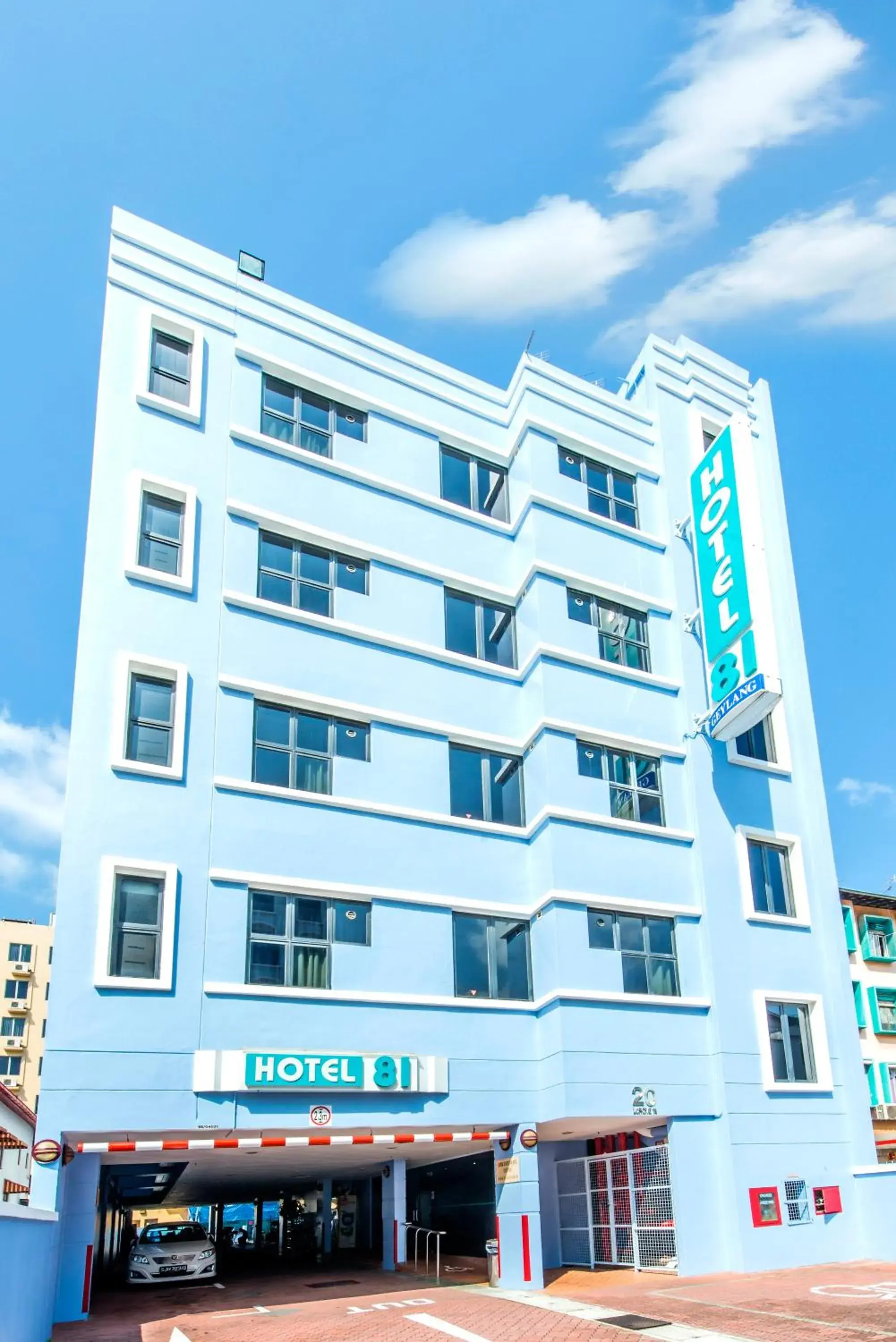 Facade/entrance, Property Building in Hotel 81 Geylang