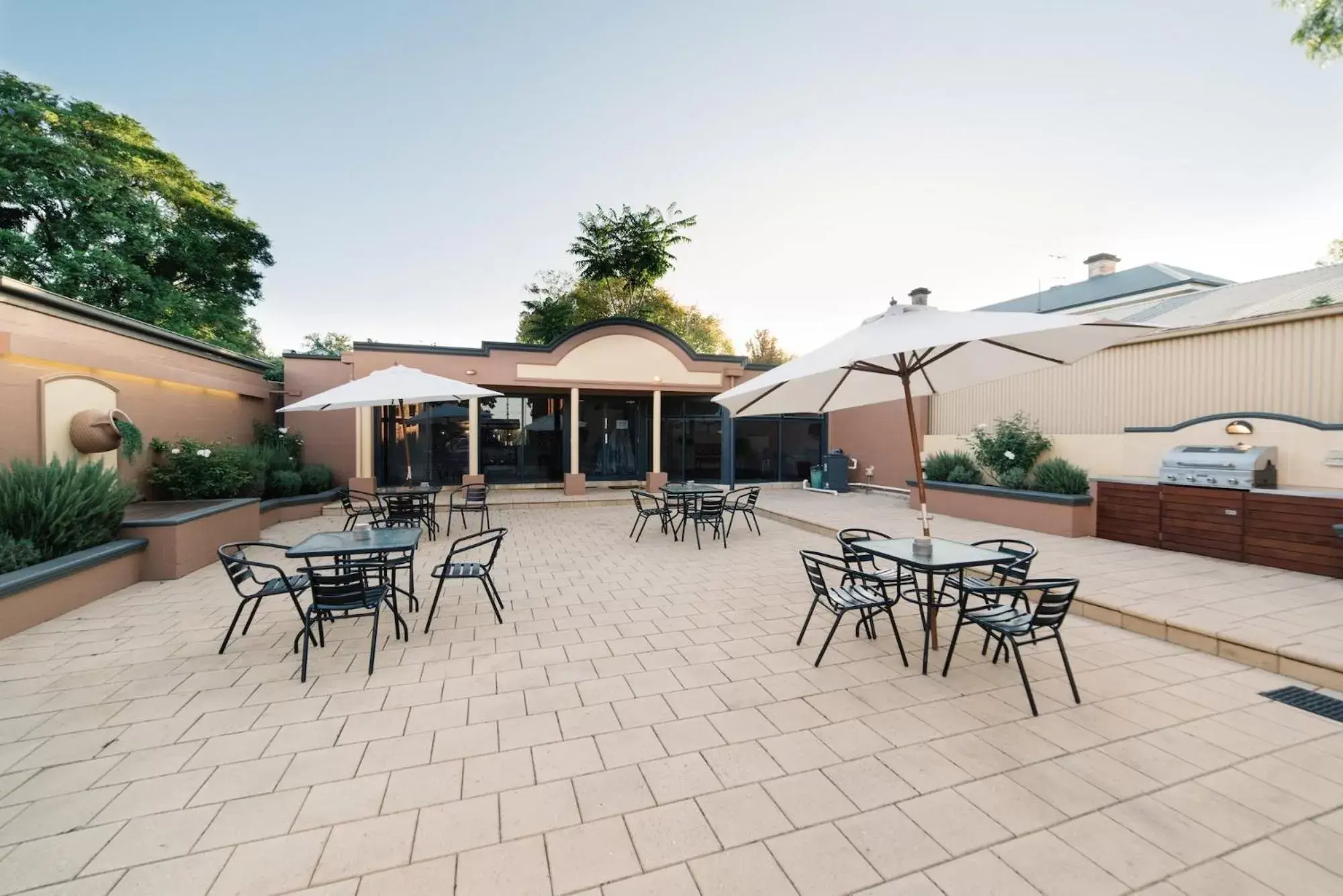 BBQ facilities in Barclay On View