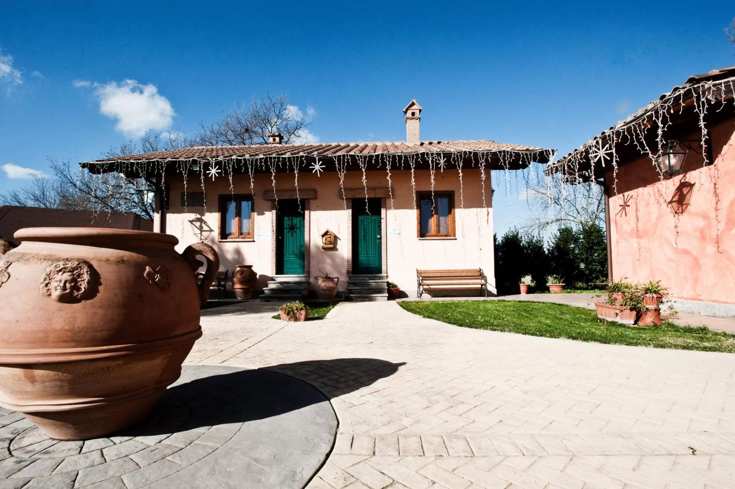 Restaurant/places to eat in Poggio dei cavalieri