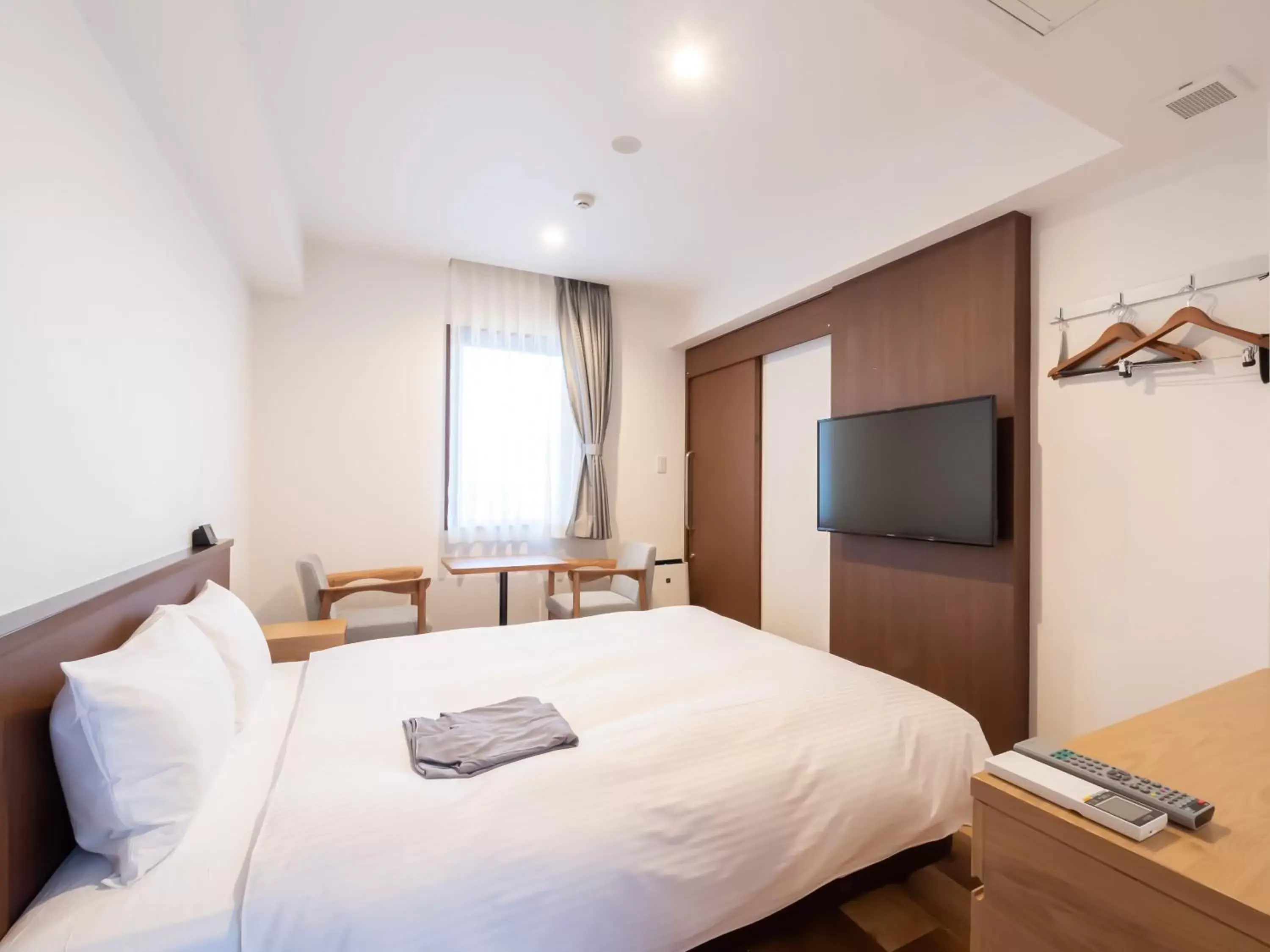 Bedroom, TV/Entertainment Center in ACCESS by LOISIR HOTEL Nagoya