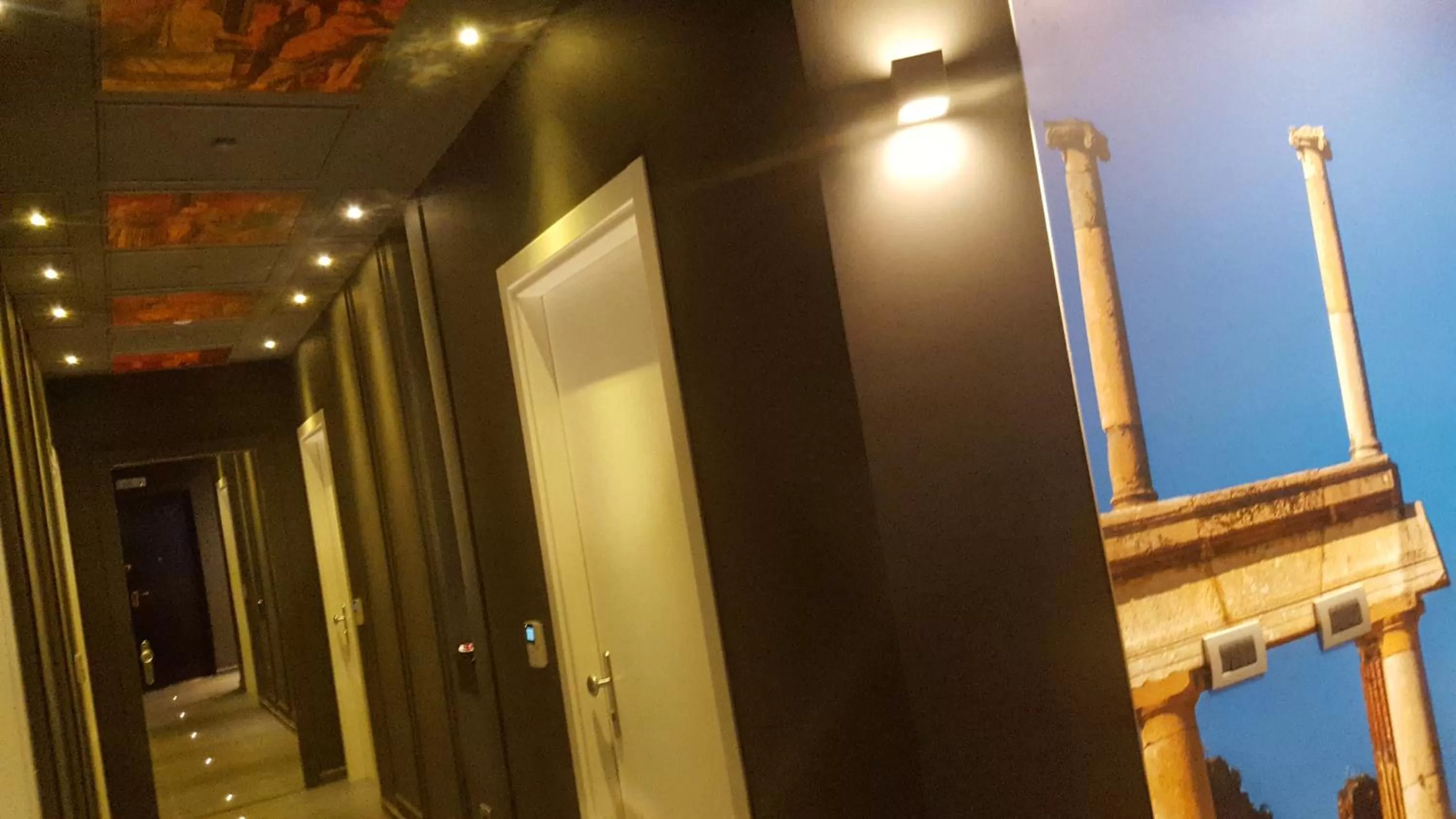 Pompei Inn Ruins B&B Luxury Suite