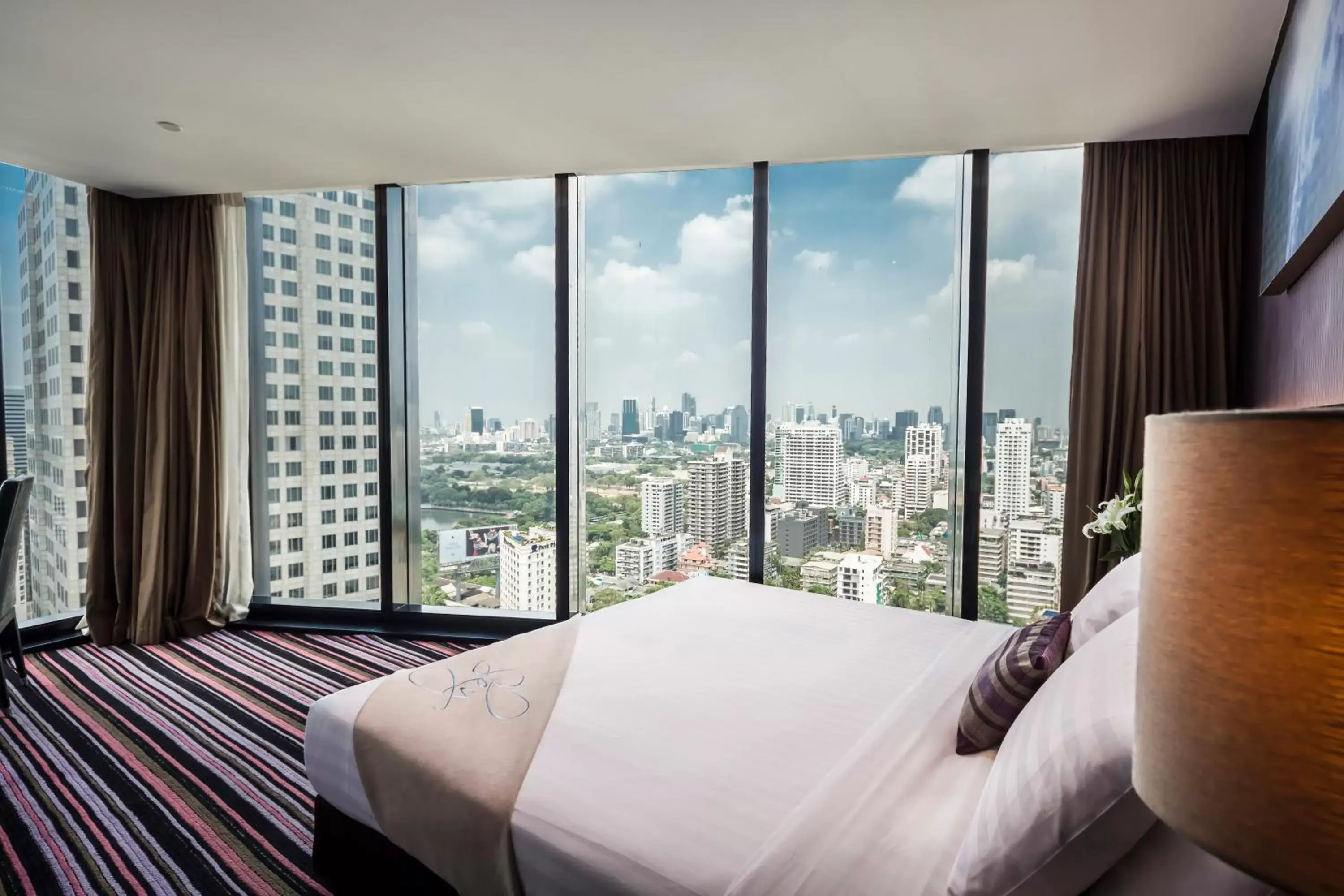 Bedroom in The Continent Boutique Hotel Bangkok Sukhumvit by Compass Hospitality