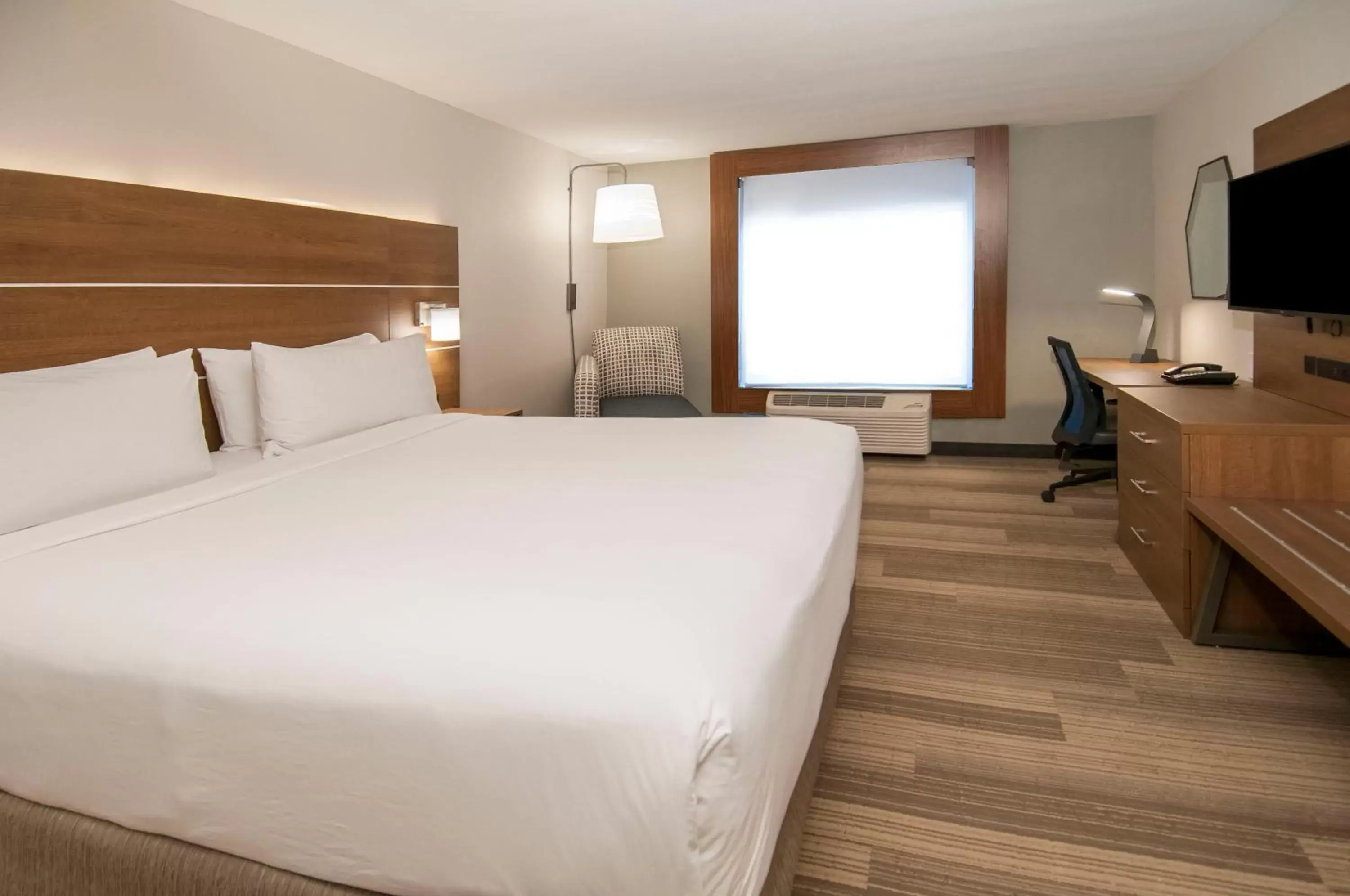Room Selected at Check-In in Holiday Inn Express Hotel & Suites Dallas-North Tollway/North Plano, an IHG Hotel