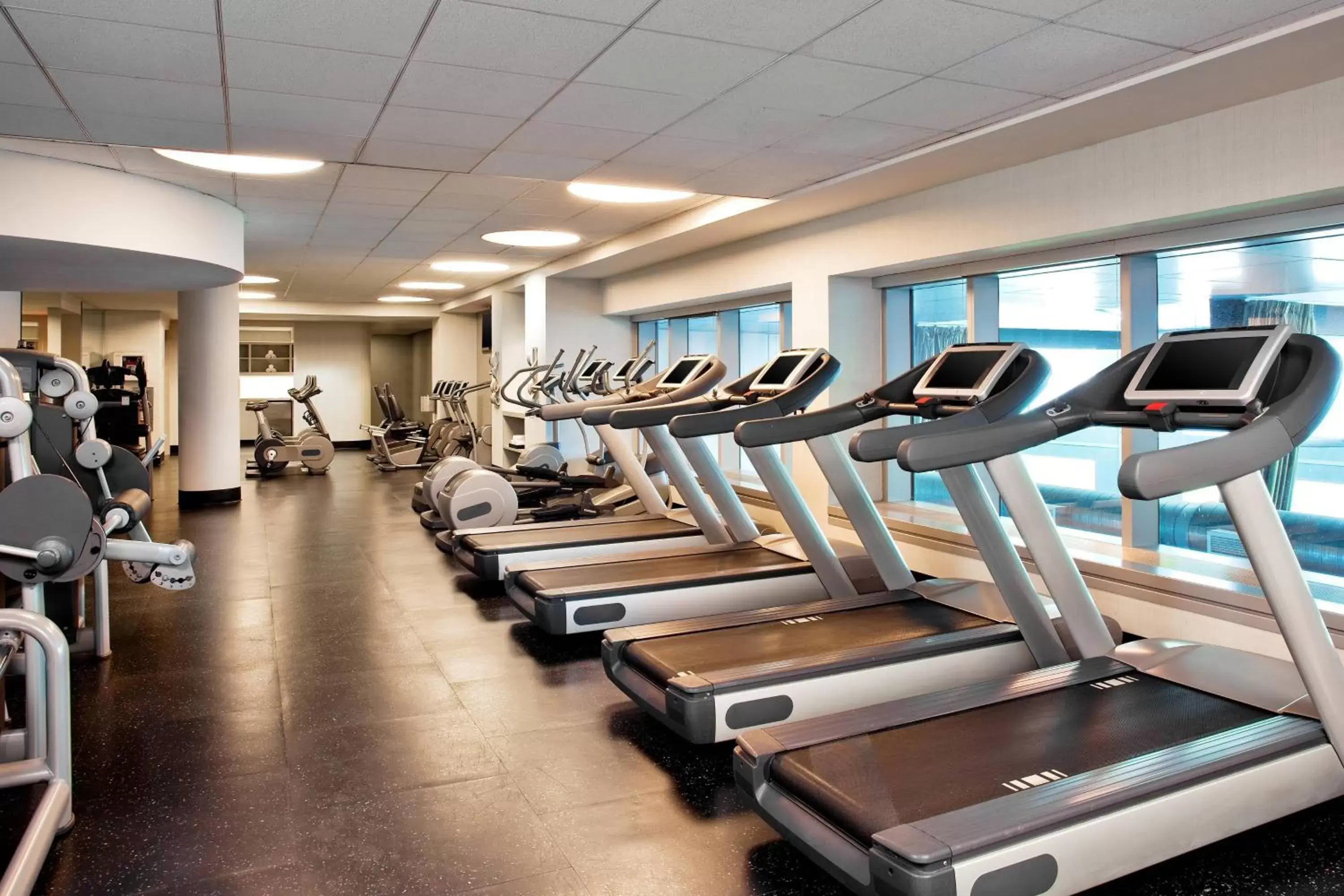 Area and facilities, Fitness Center/Facilities in W Hoboken