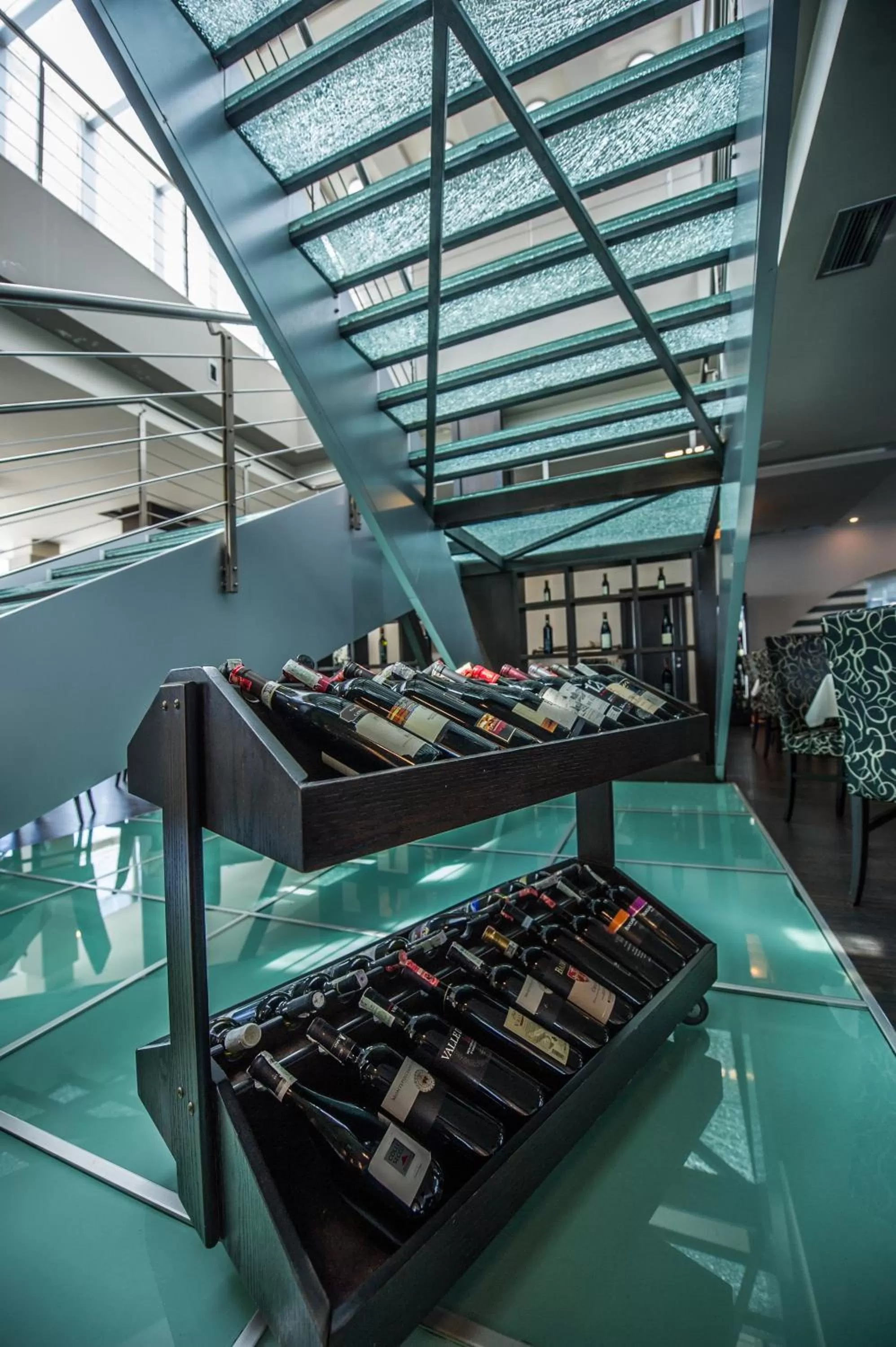 Restaurant/places to eat, Food in Luani A Hotel