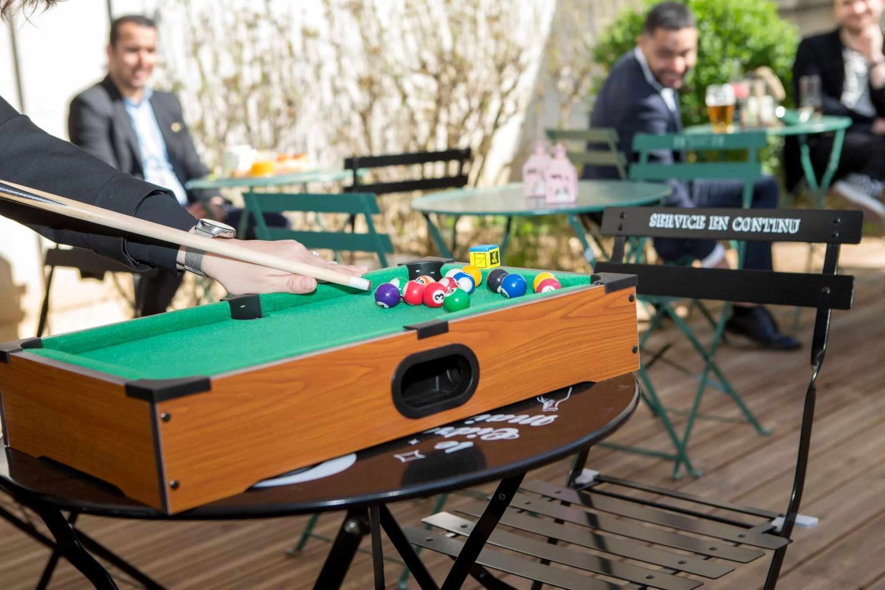 Billiard in HOTEL DE PARIS MONTPARNASSE