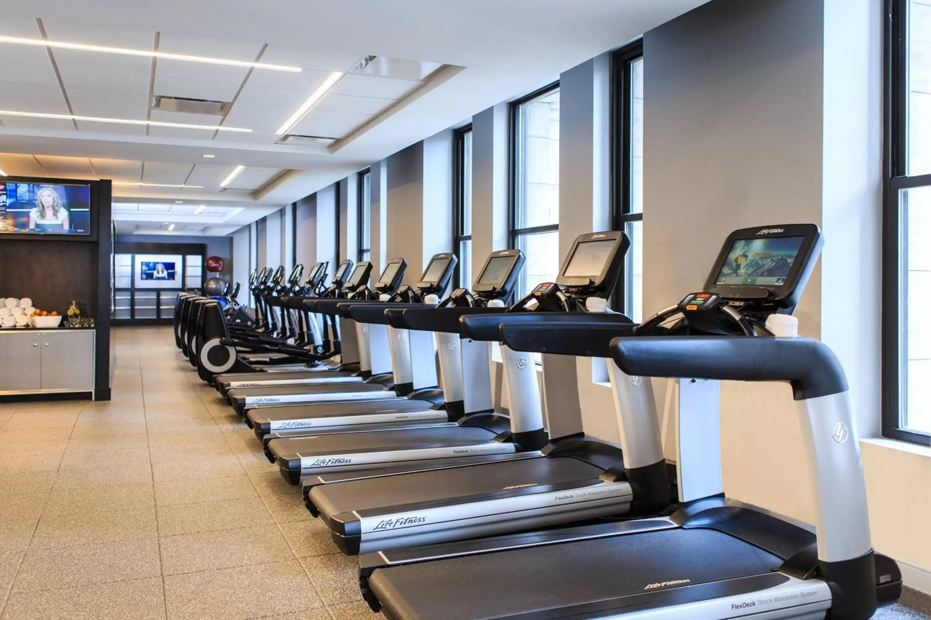 Fitness centre/facilities, Fitness Center/Facilities in Renaissance Cincinnati Downtown Hotel