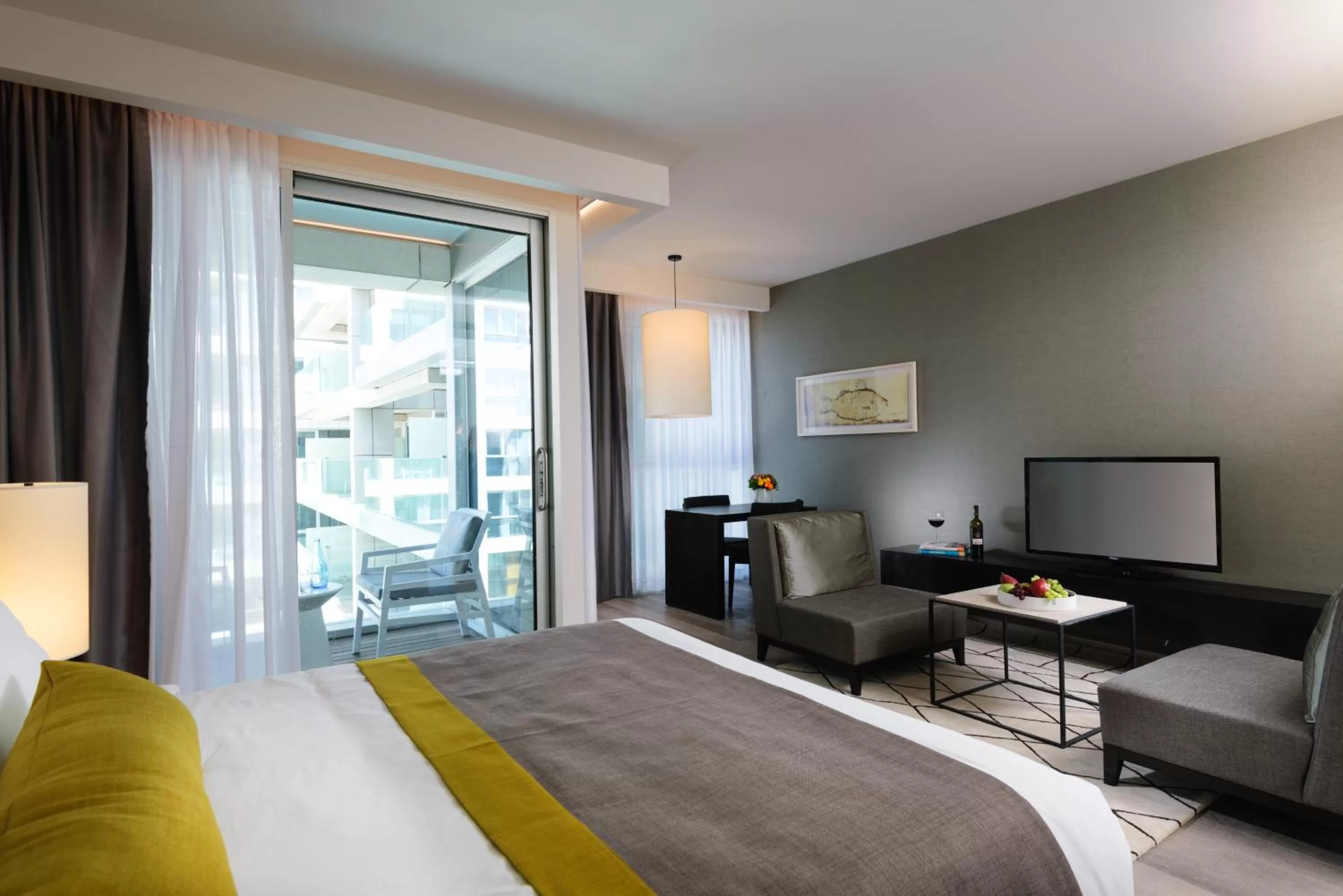 Living room, Bed in Herods Herzliya