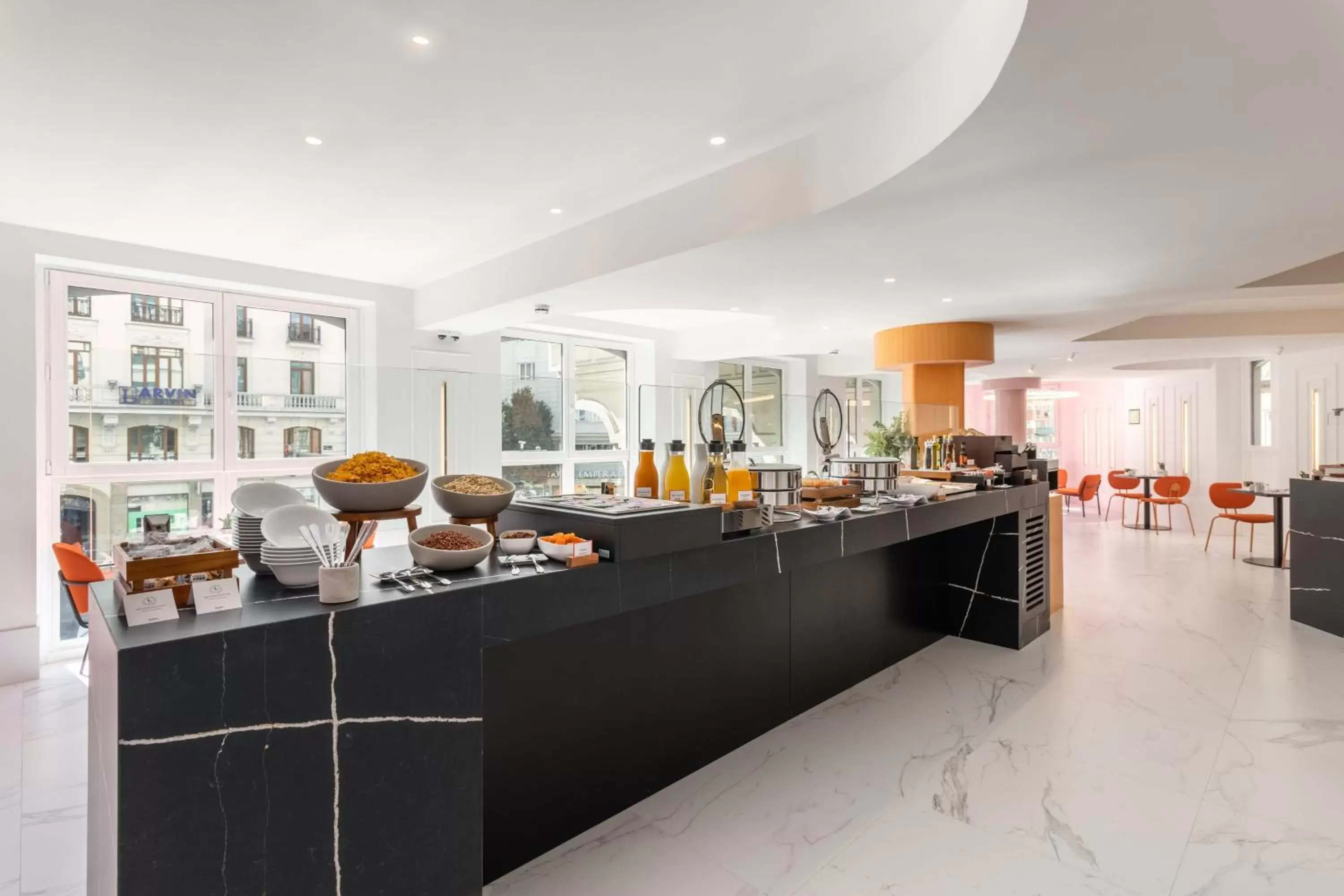 Breakfast in Ikonik Gran Vía Breakfast in Ikonik Gran Vía