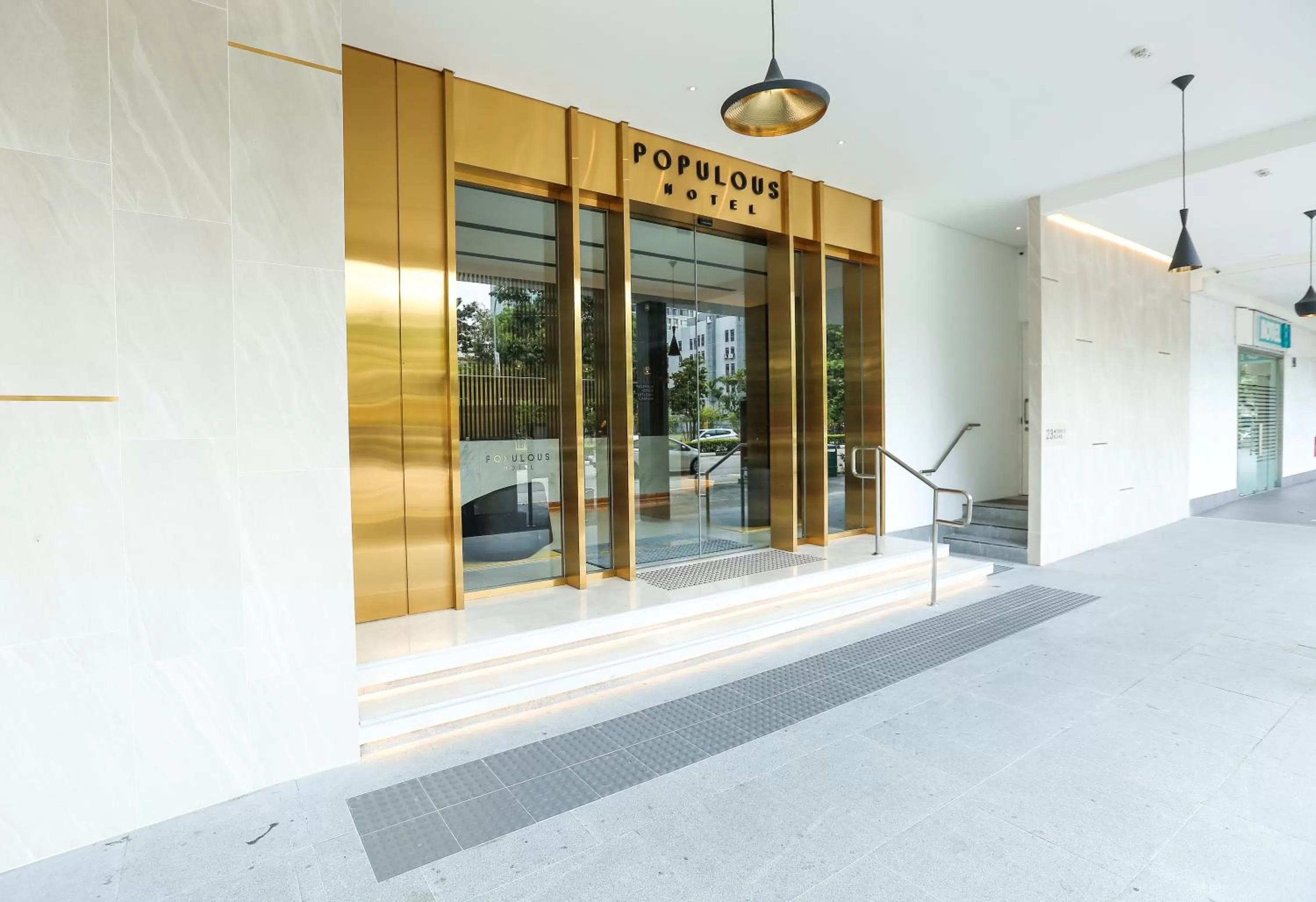 Facade/entrance in L Hotel Premier By Lion Peak