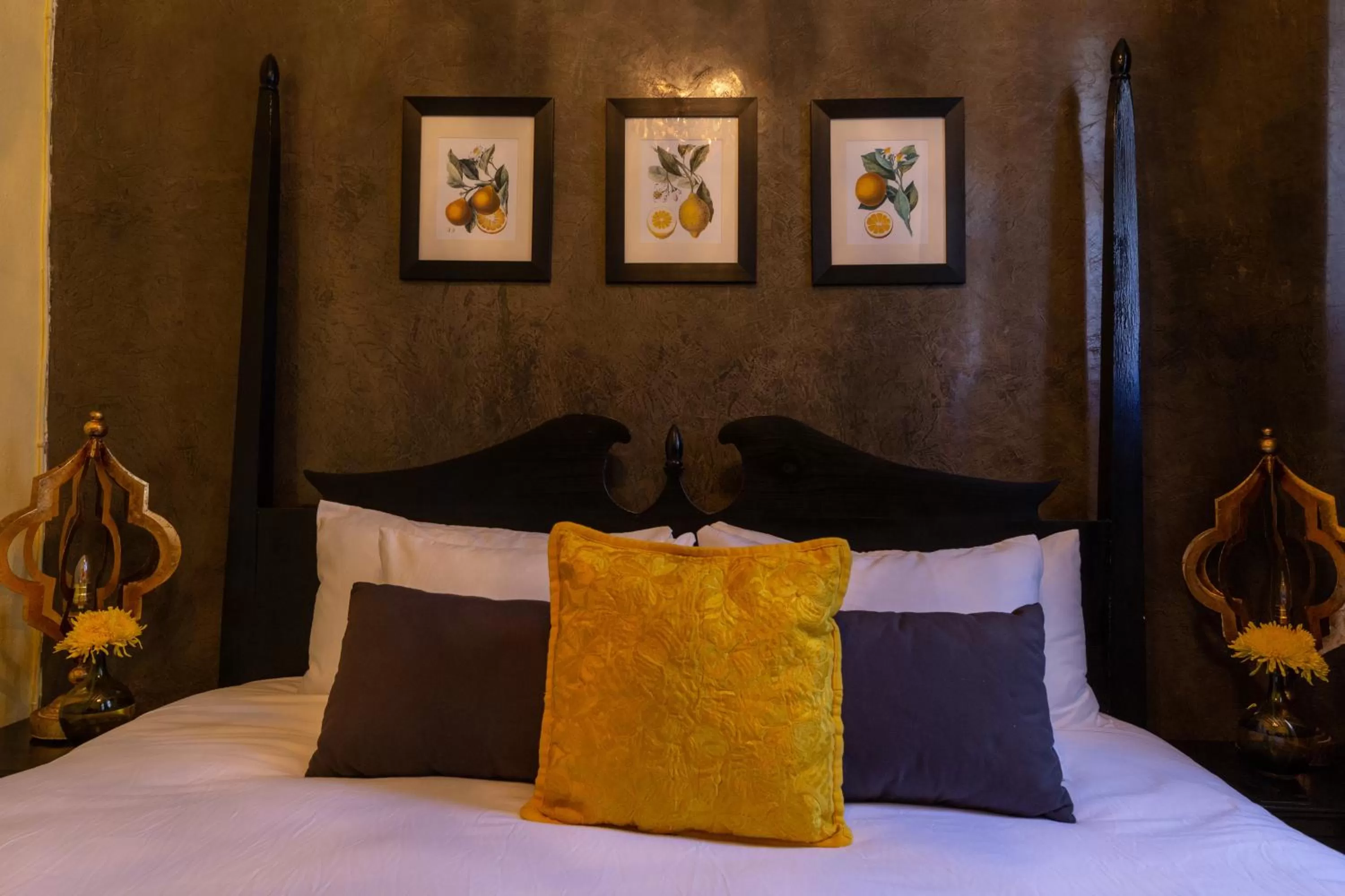 Photo of the whole room, Bed in Luxury Boutique Hotel Villa Limon