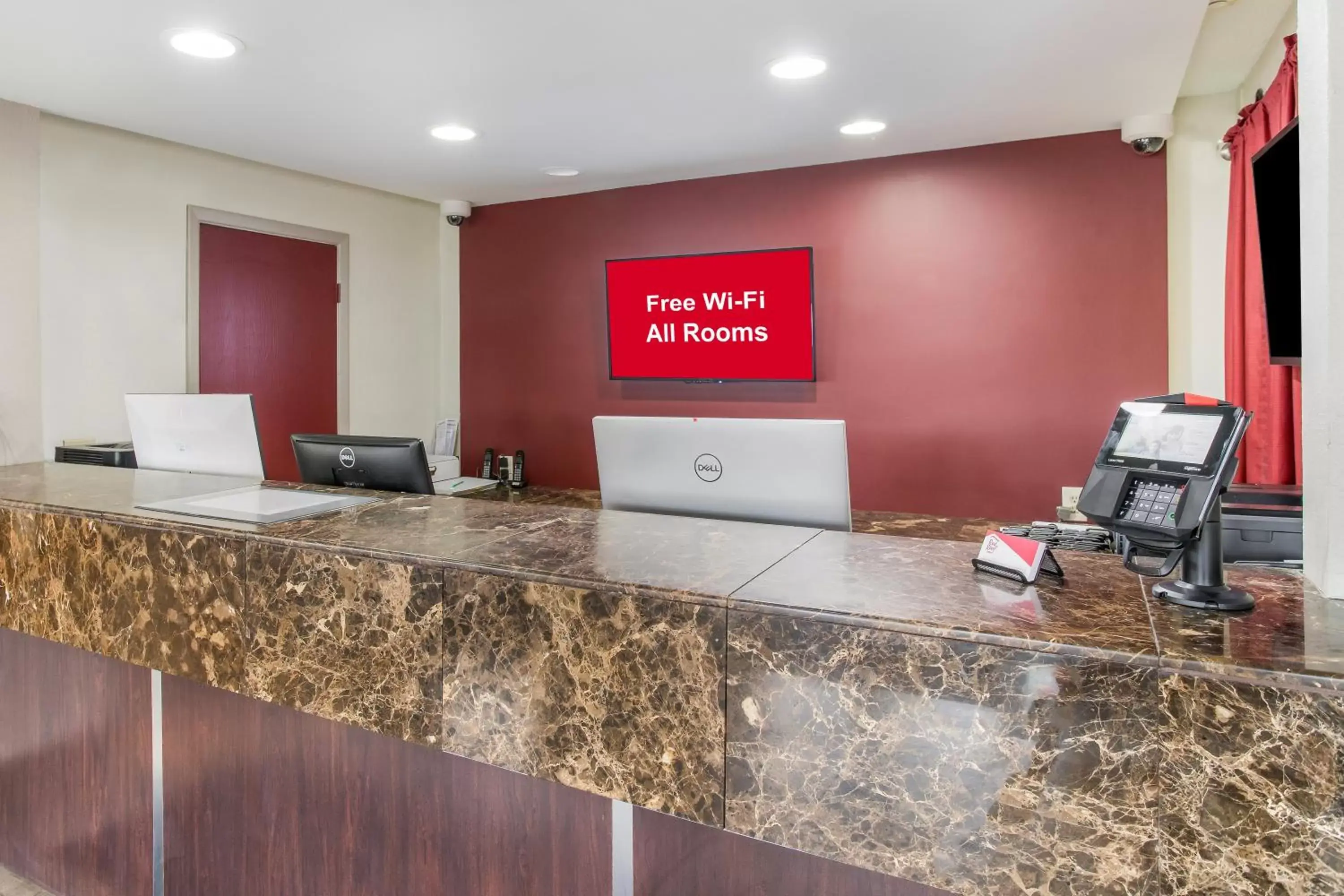 Lobby or reception in Red Roof Inn Albuquerque - Midtown