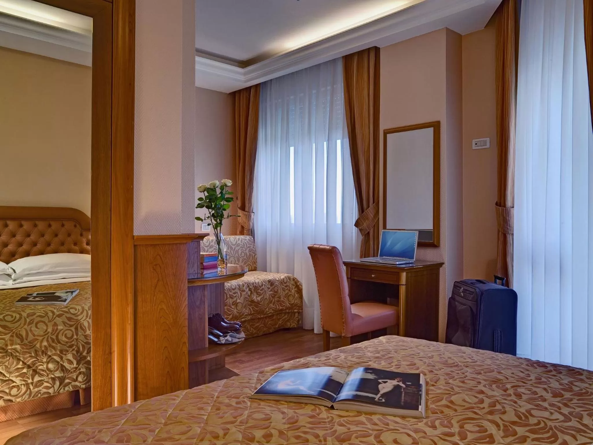 Seating area, Bed in Hotel Eliseo Terme