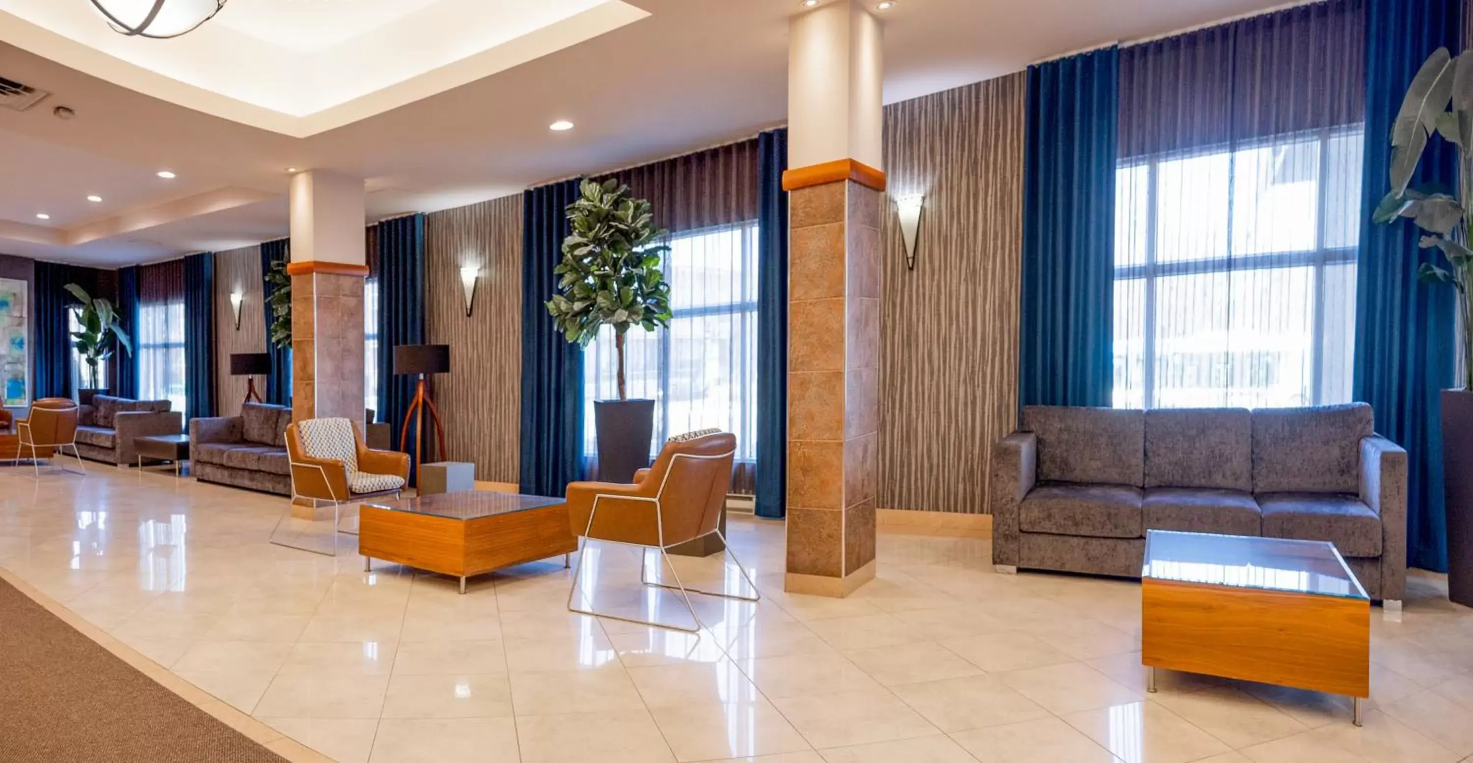 Seating area, Lobby/Reception in Auberge Royal Versailles