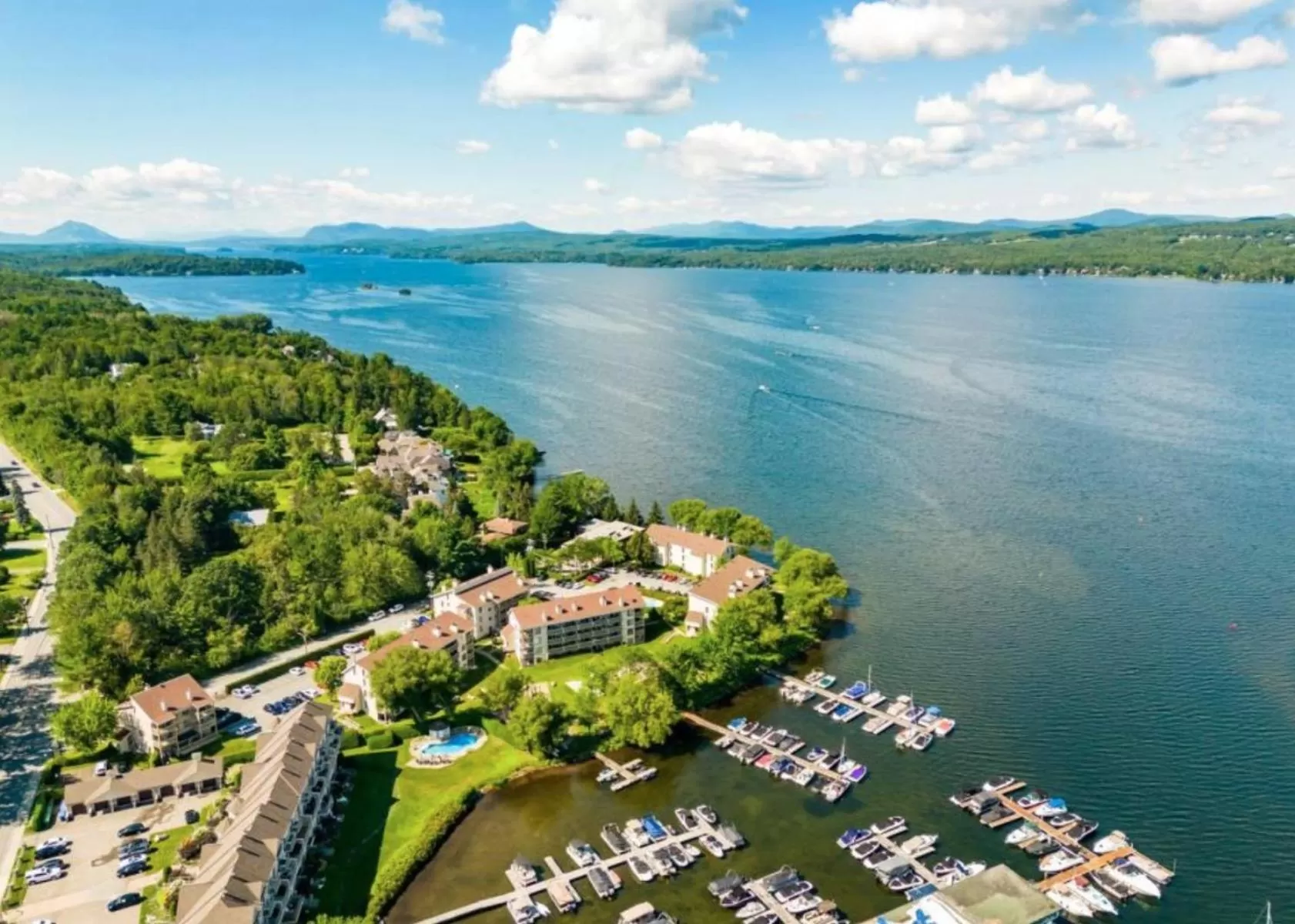 Bird's eye view in Magog Waterfront Condo