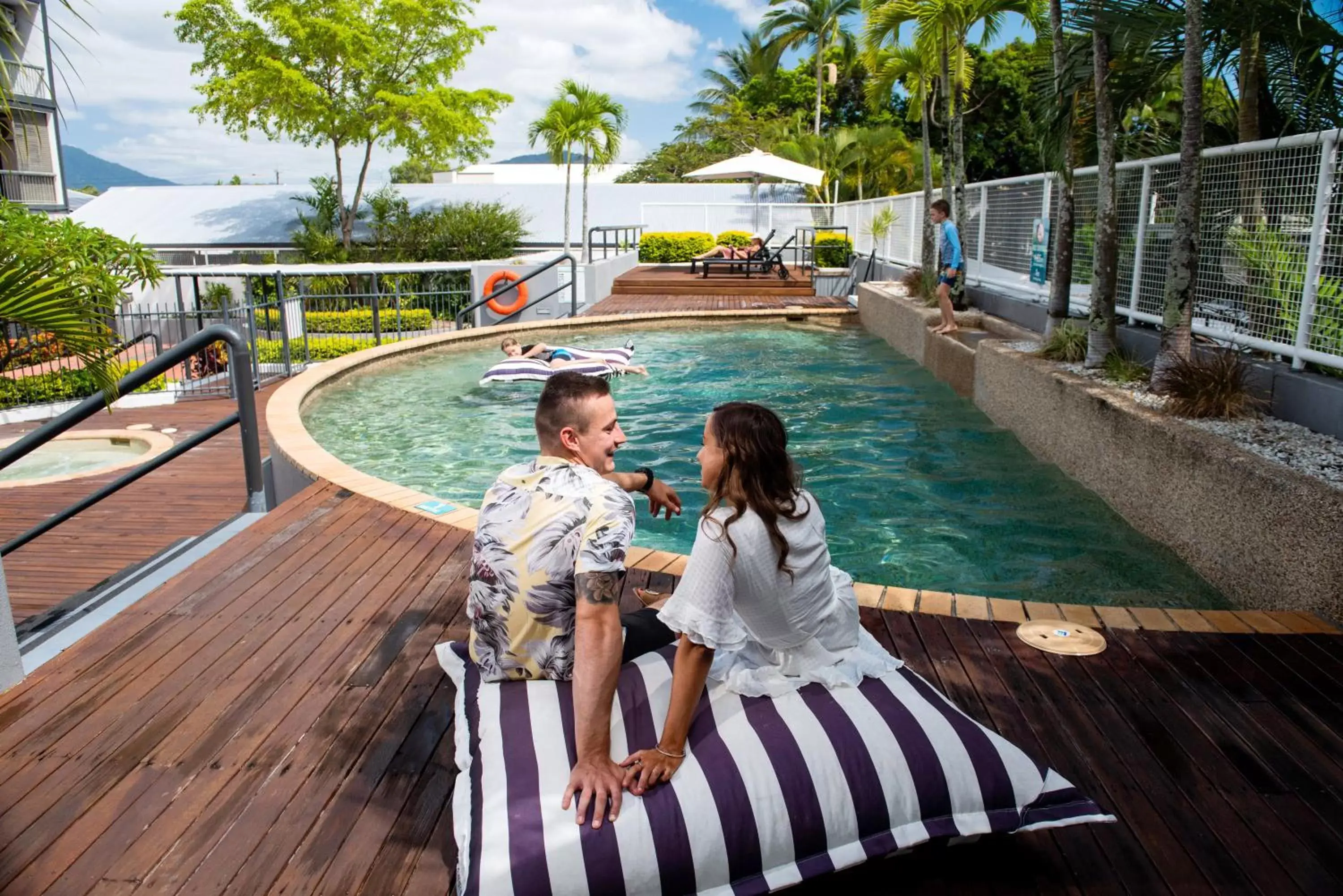 Swimming Pool in Sunshine Tower Hotel