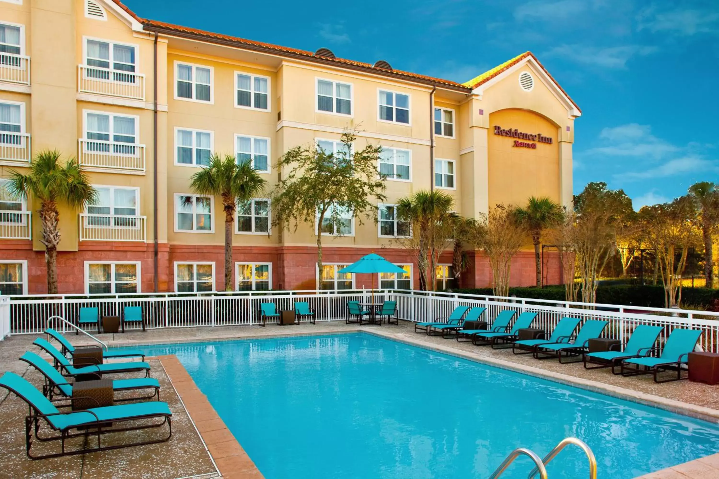 Swimming pool, Property Building in Residence Inn Sandestin at Grand Boulevard