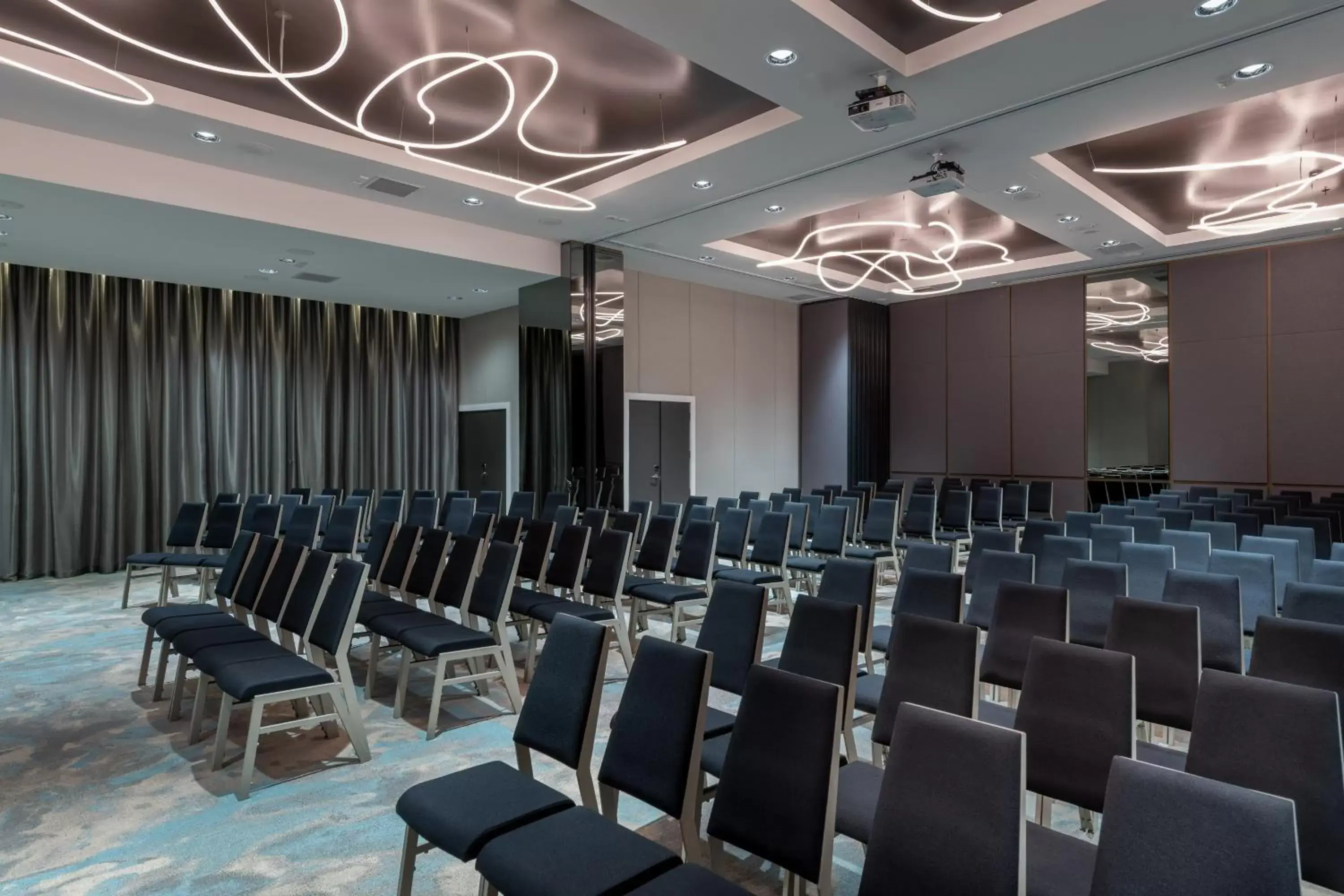 Meeting/conference room in Four Points by Sheraton Auckland