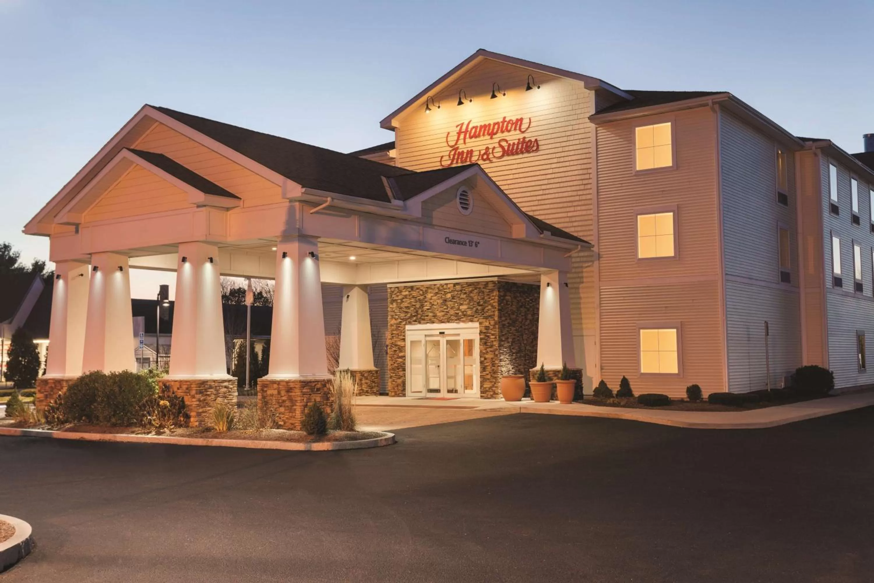 Property building in Hampton Inn & Suites Mystic