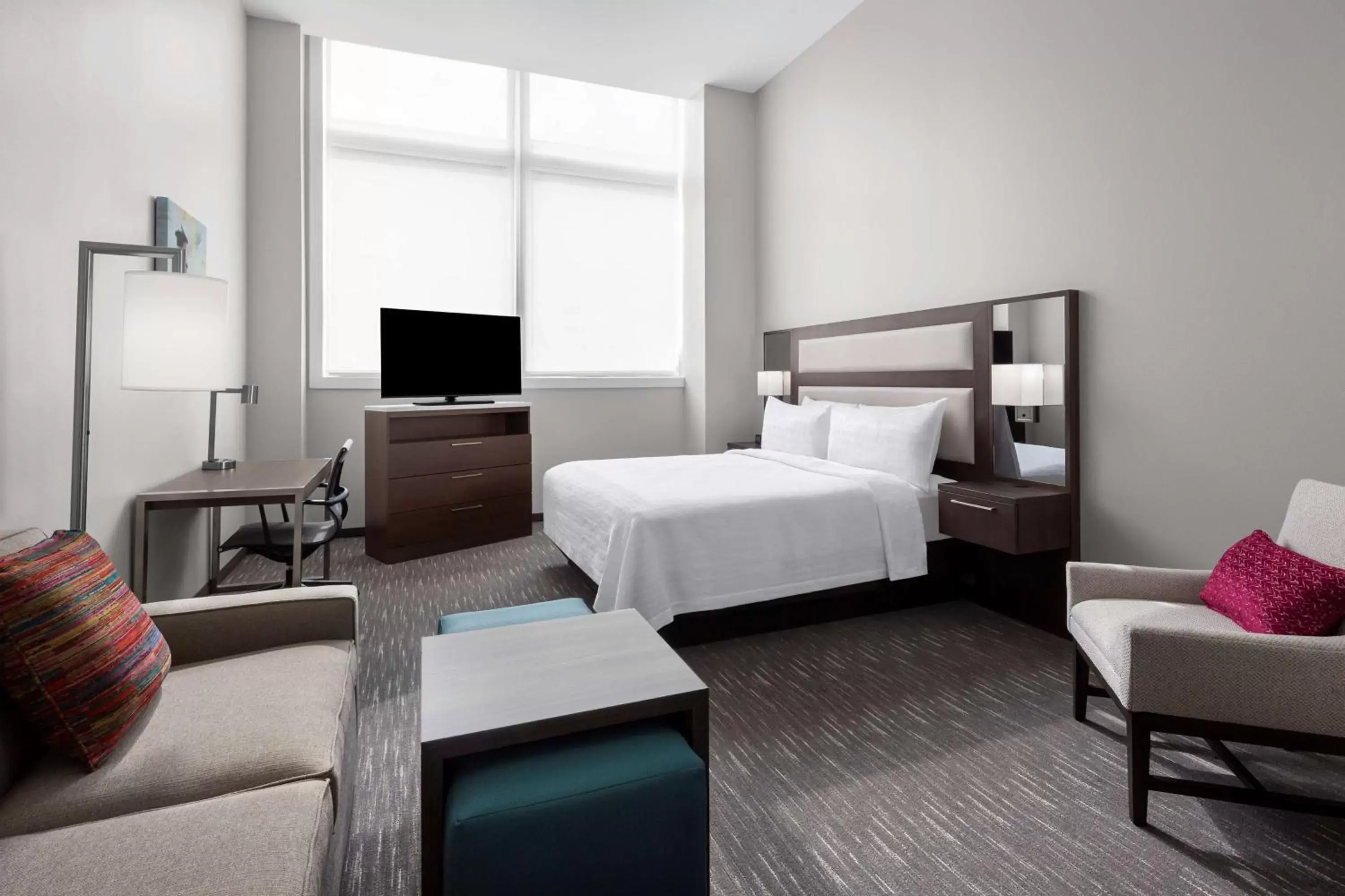 Bed in Homewood Suites by Hilton Nashville Downtown