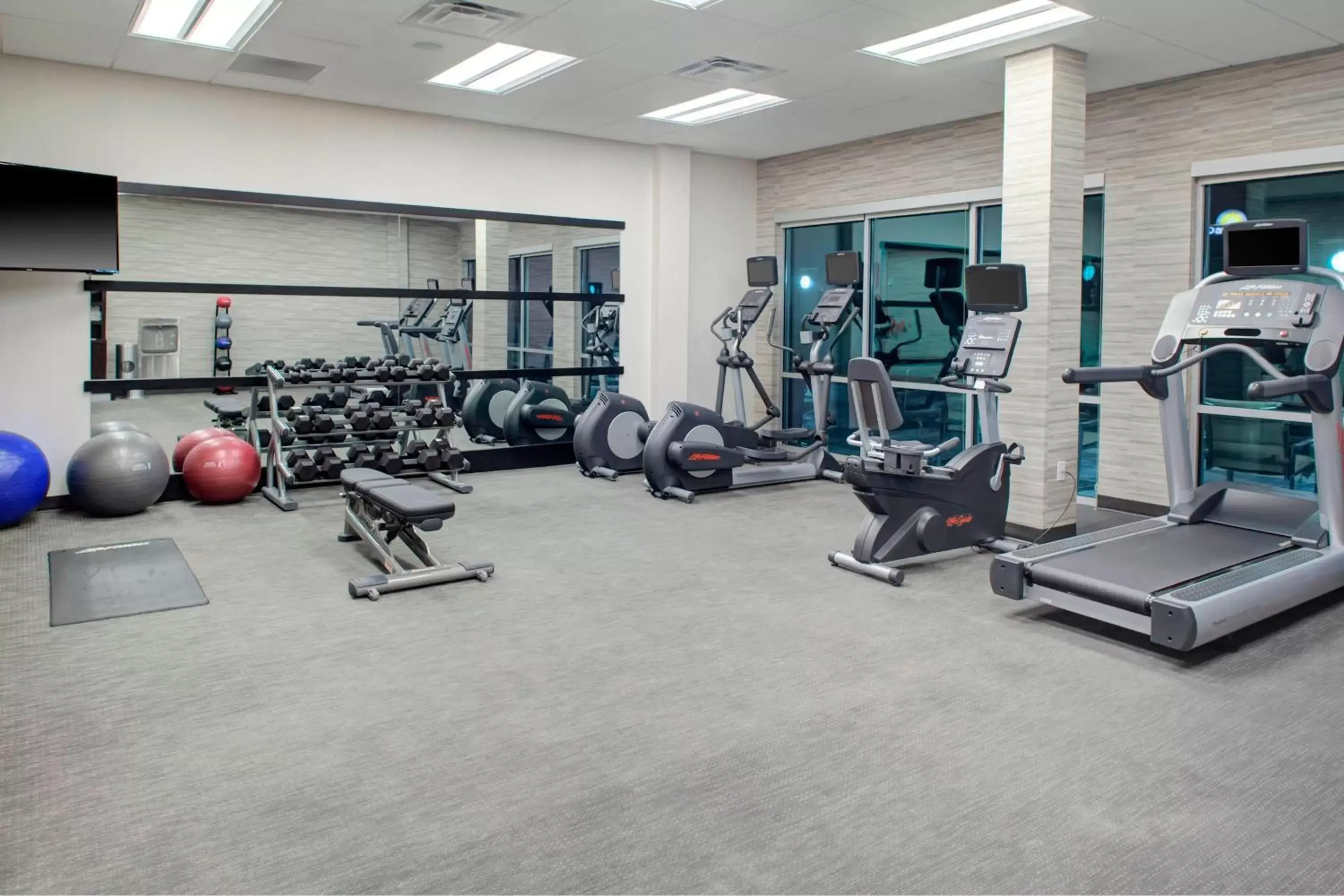 Fitness centre/facilities, Fitness Center/Facilities in Courtyard by Marriott Atlanta Kennesaw