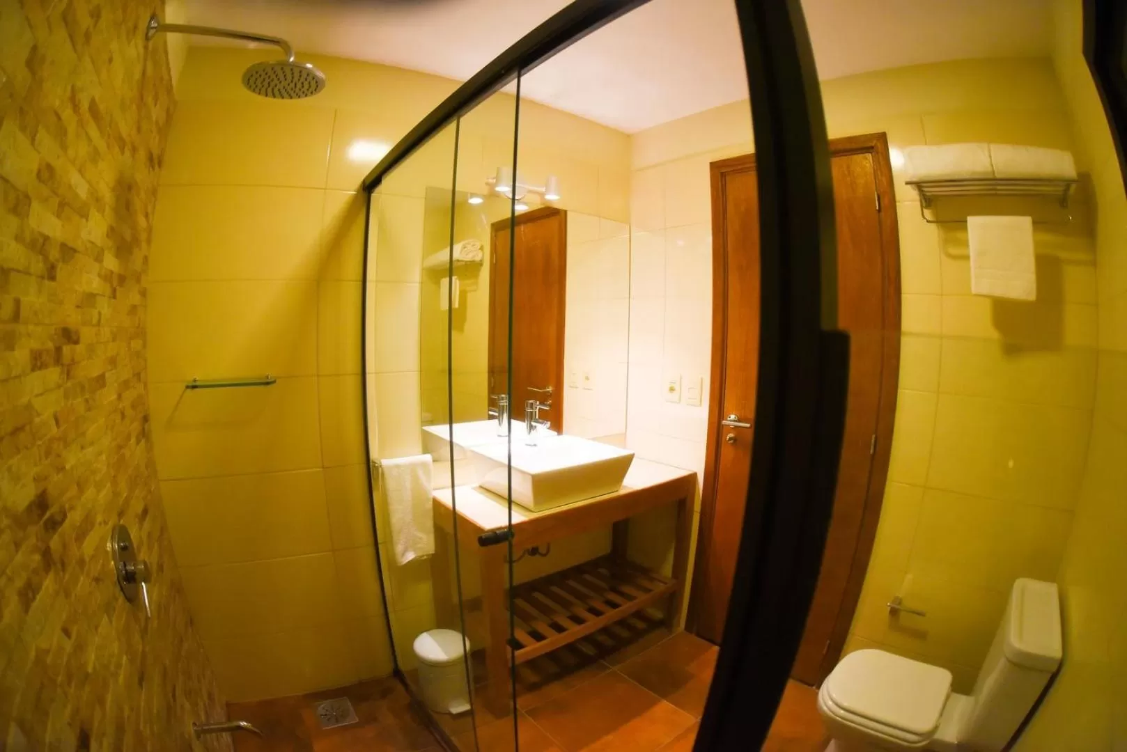 Bathroom in Hostería La Bordona