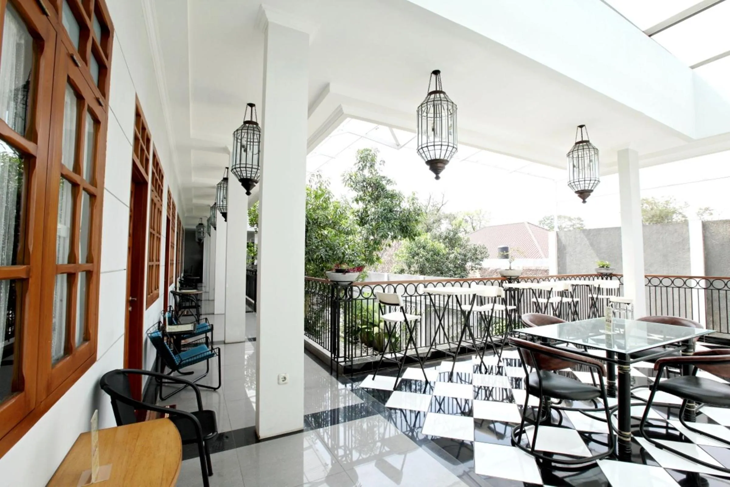 Balcony/Terrace in de' Halimun Guest House