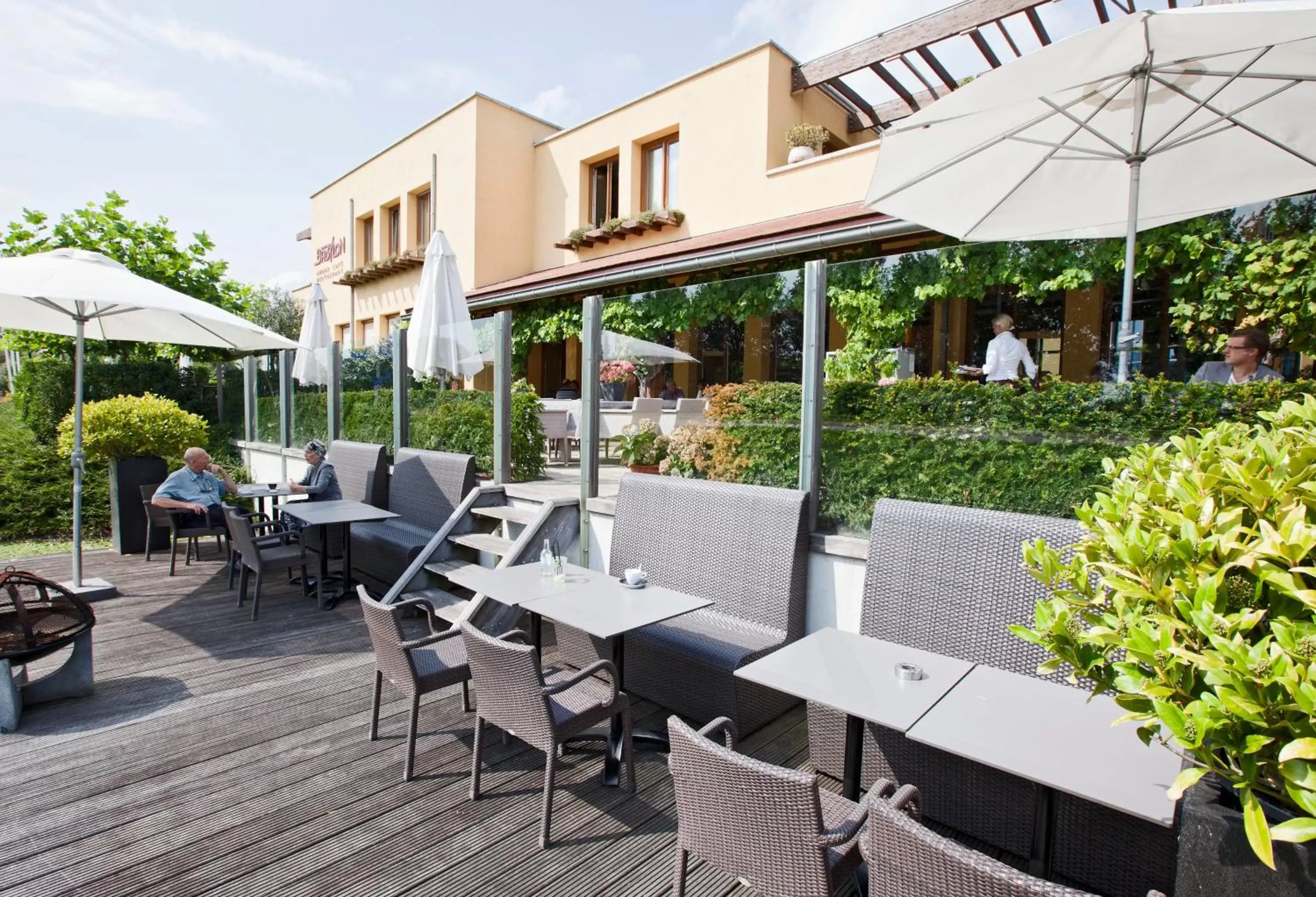 Balcony/Terrace, Restaurant/Places to Eat in Hotel Babylon Heerhugowaard - Alkmaar