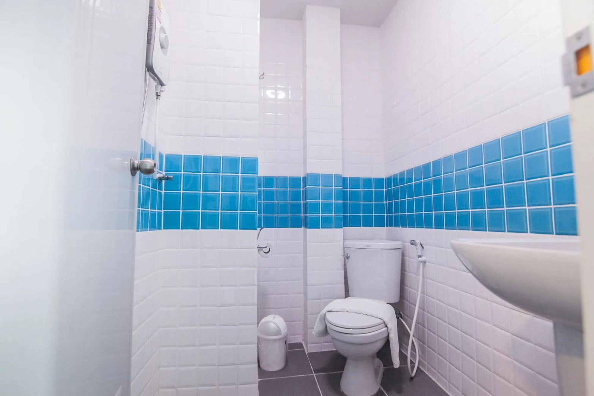 Toilet in The Seven Luck