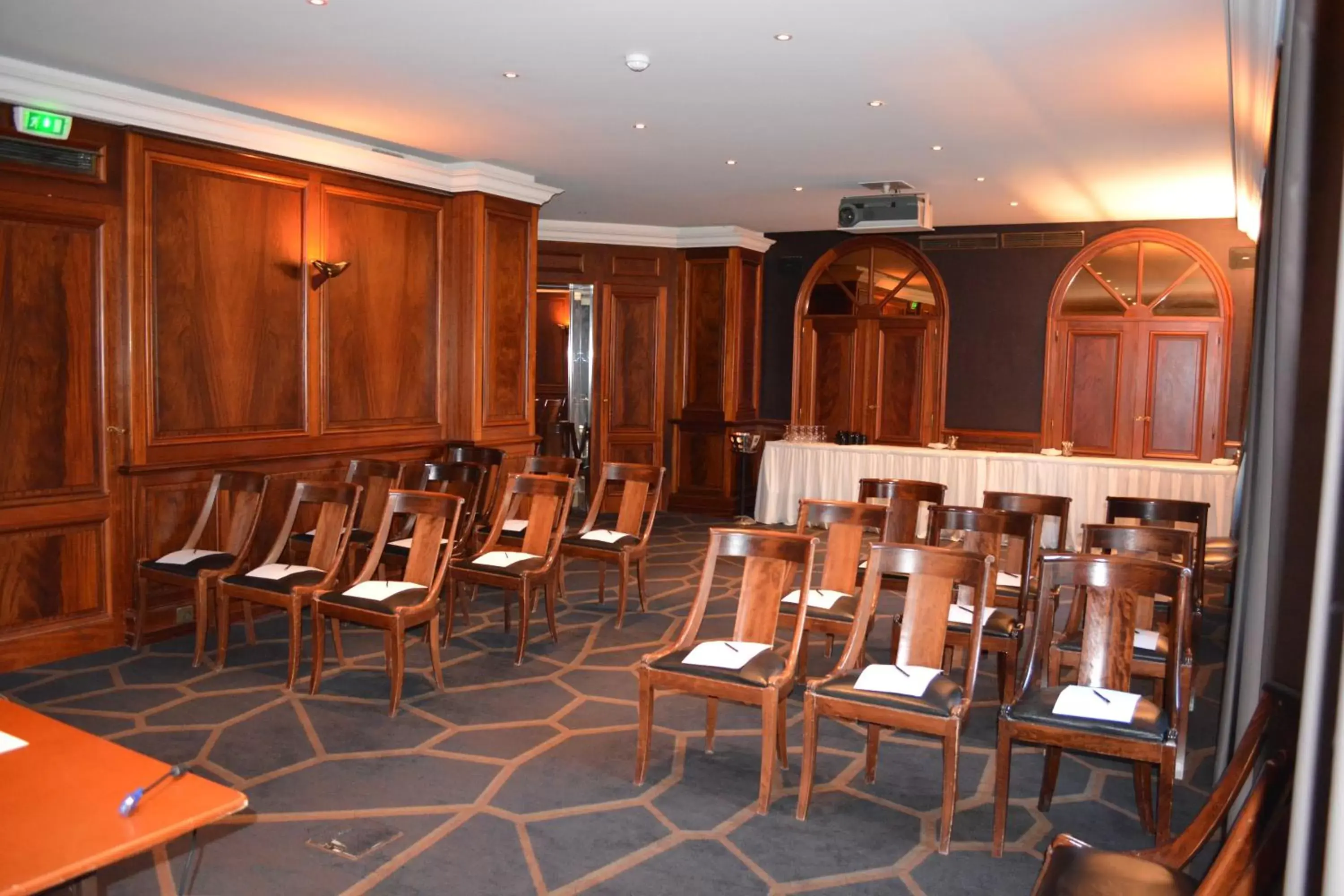 Meeting/conference room, Restaurant/Places to Eat in Park Hôtel Grenoble - MGallery