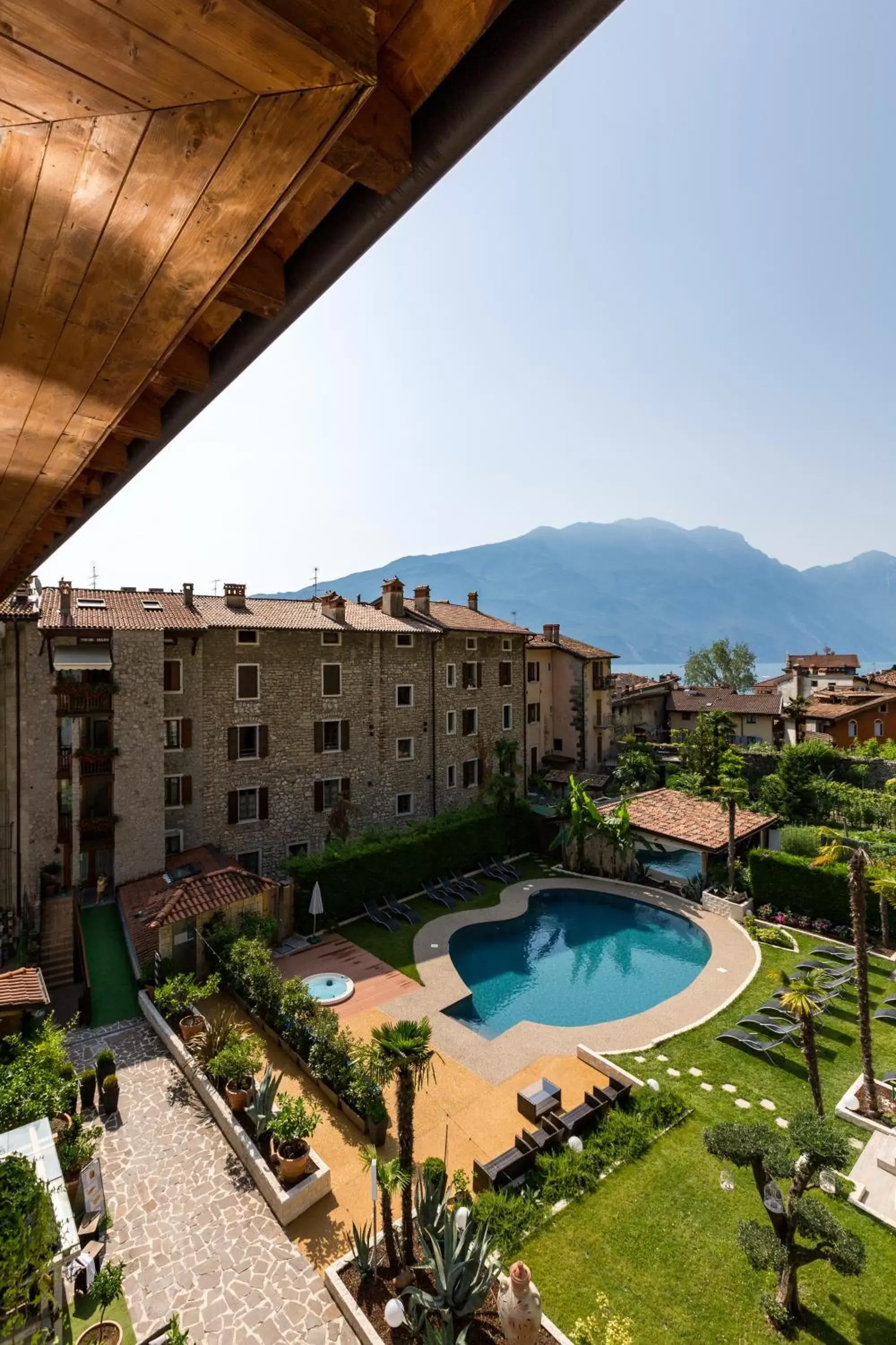 Property building, Pool View in Casa Canarino