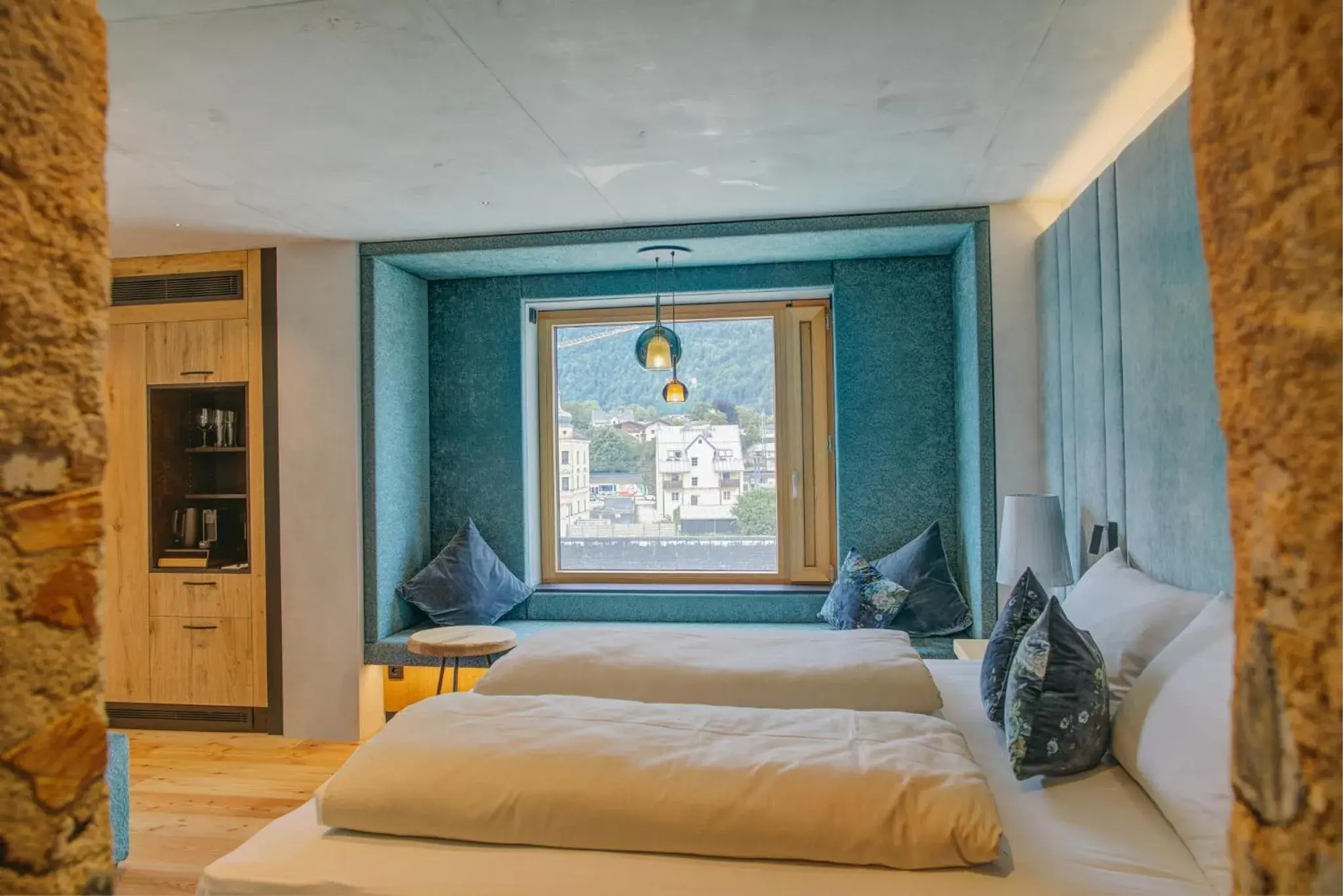 Bedroom, Bed in Boutique Hotel im Auracher Lochl