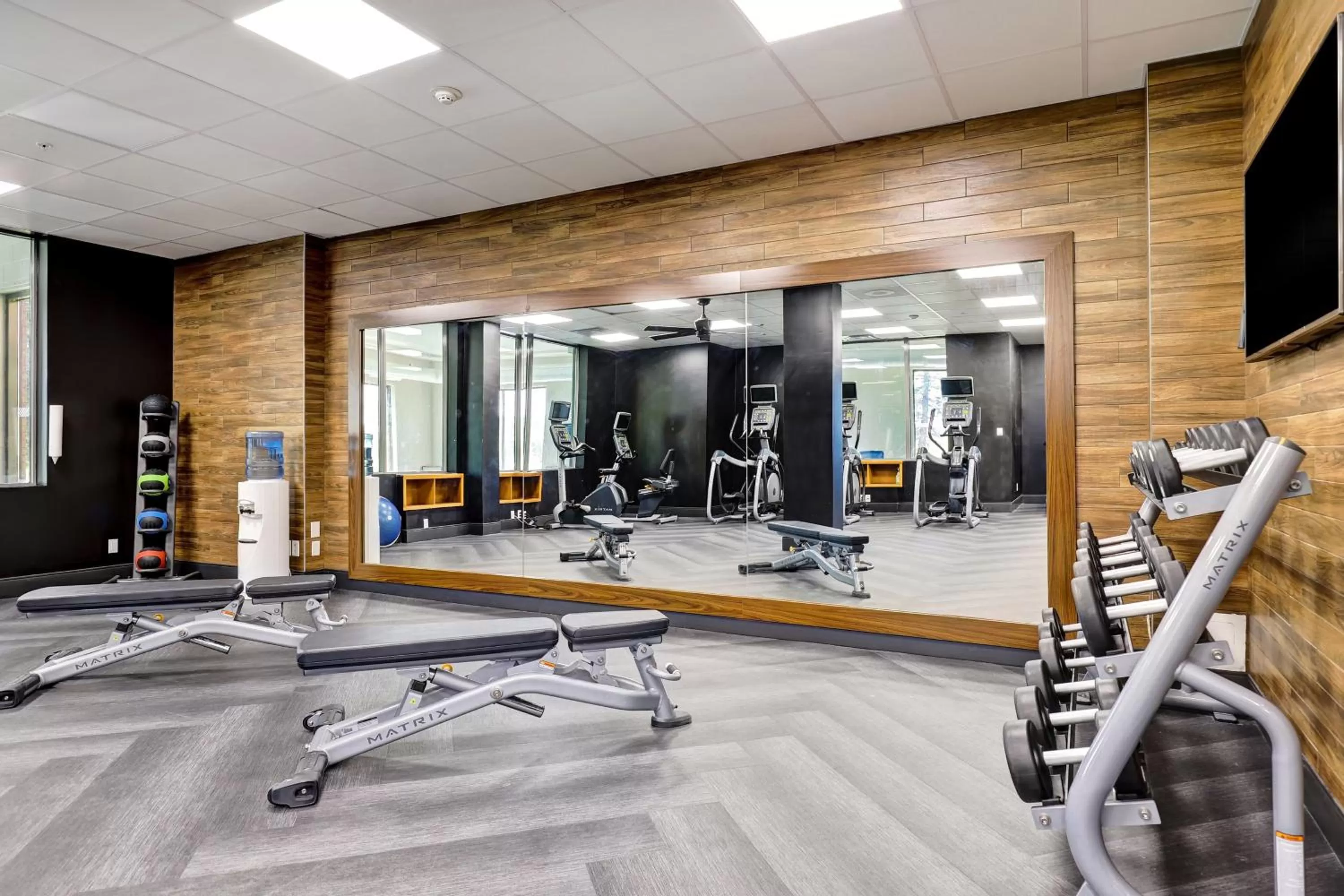Fitness centre/facilities in Four Points by Sheraton St. Catharines Niagara Suites