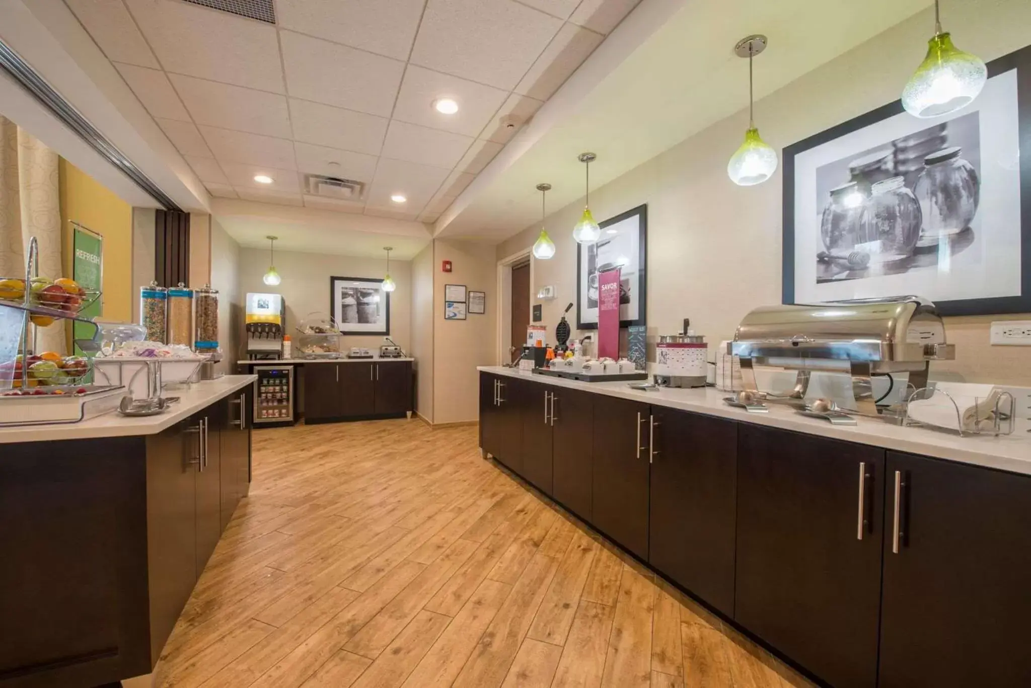 Breakfast in Hampton Inn Waynesboro Breakfast in Hampton Inn Waynesboro