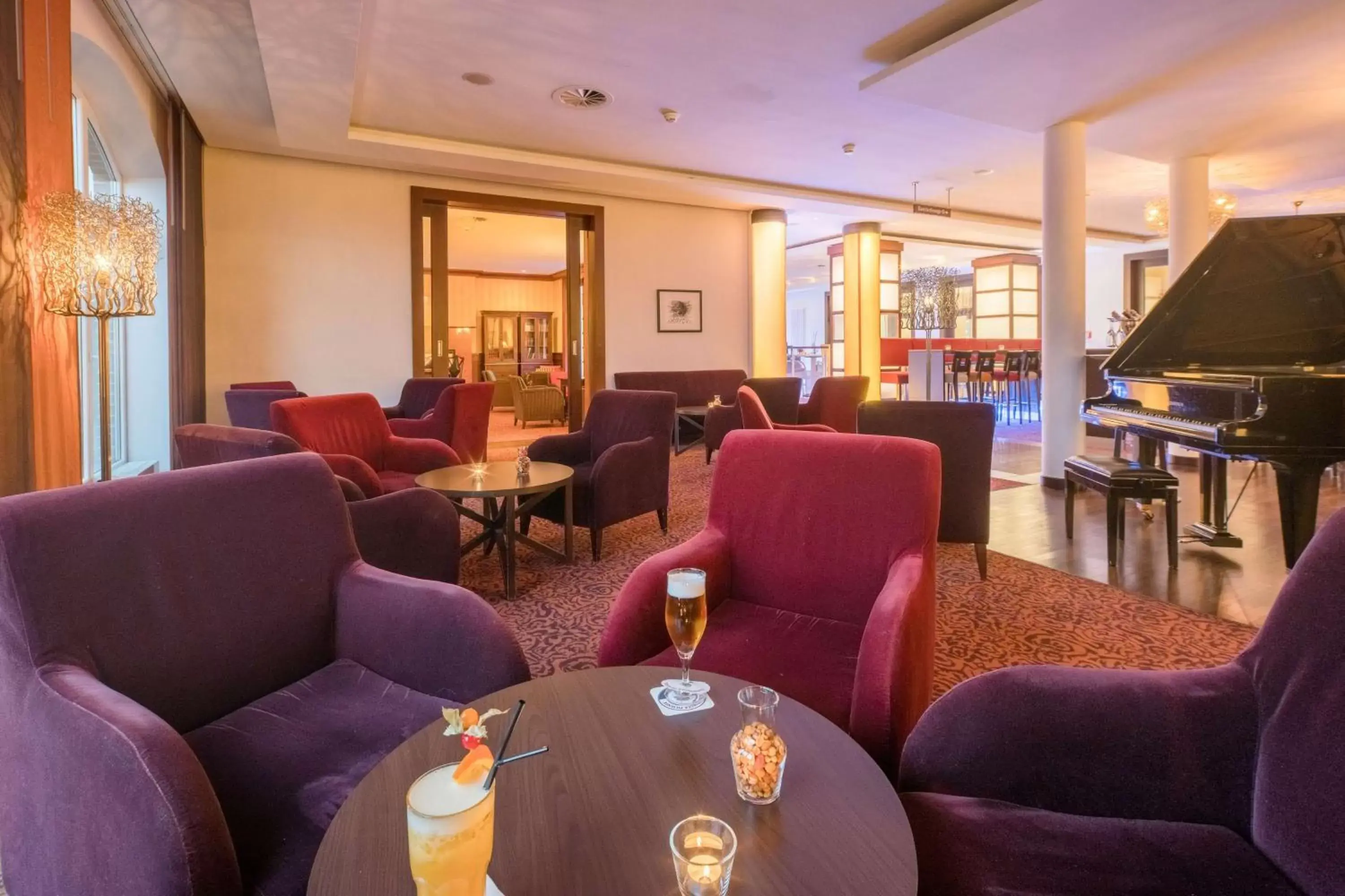 Lounge or bar, Lounge/Bar in Best Western Premier Castanea Resort Hotel