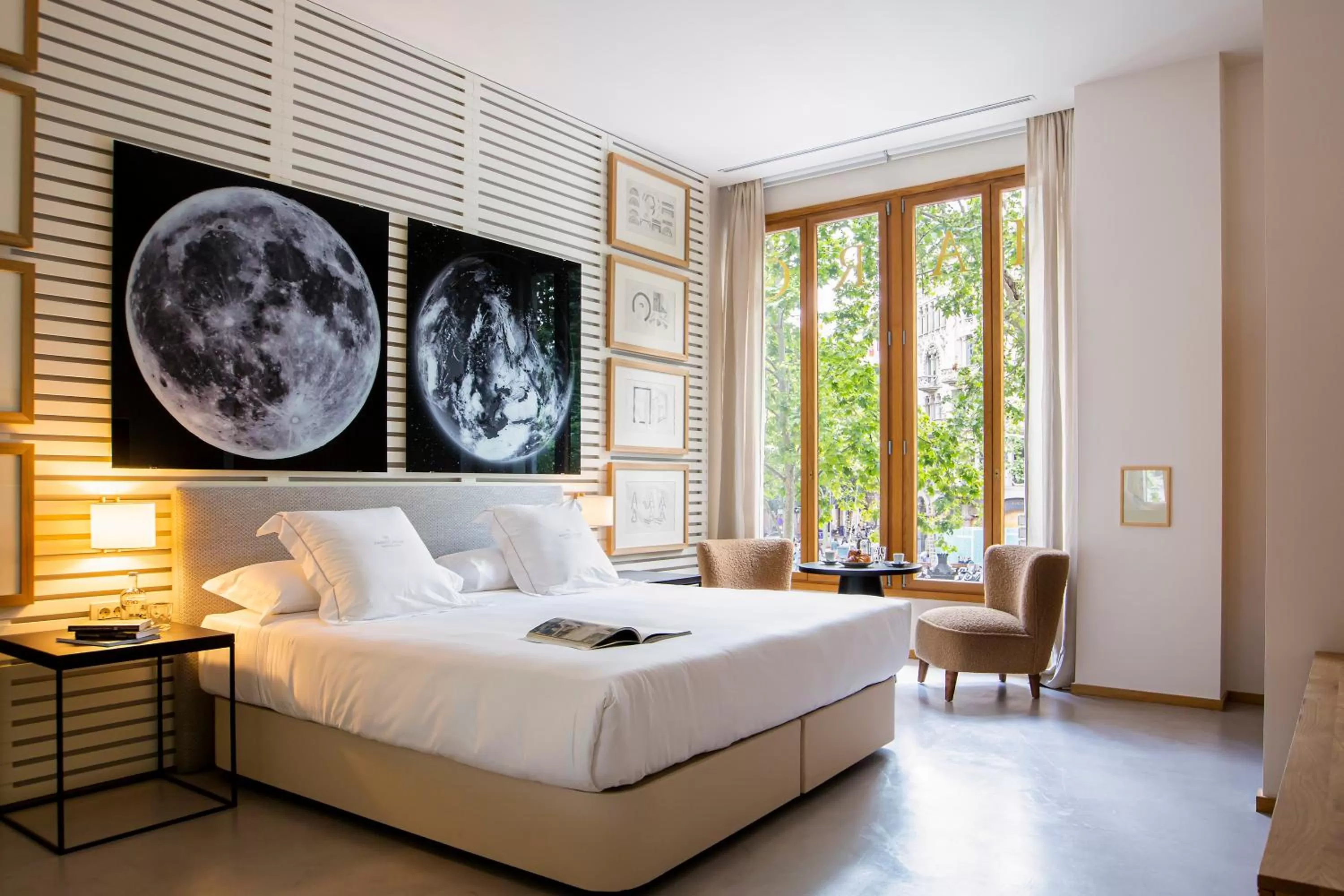 Photo of the whole room, Bed in Hotel Margot House Barcelona