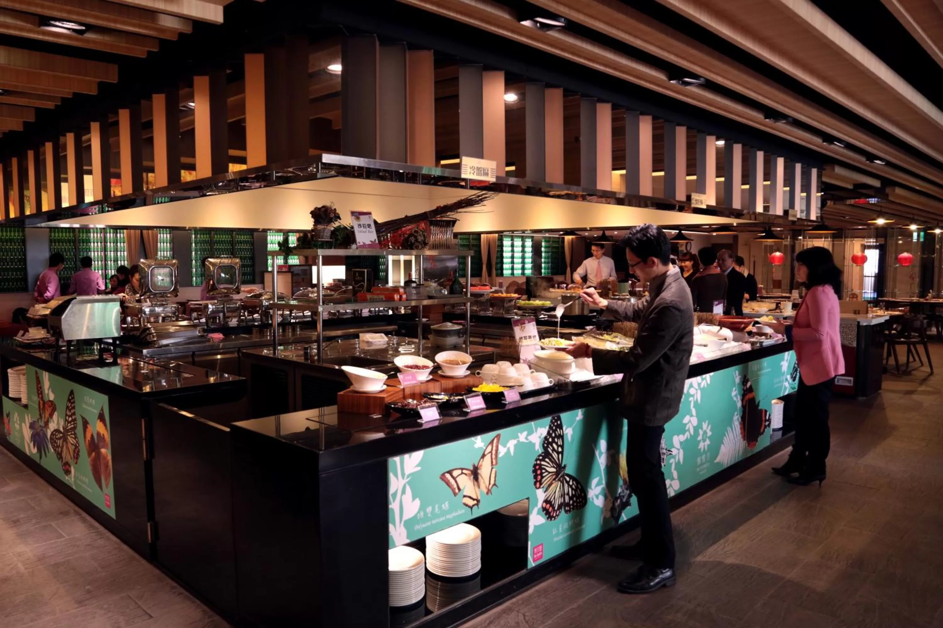 Restaurant/places to eat in Tao Garden Hotel