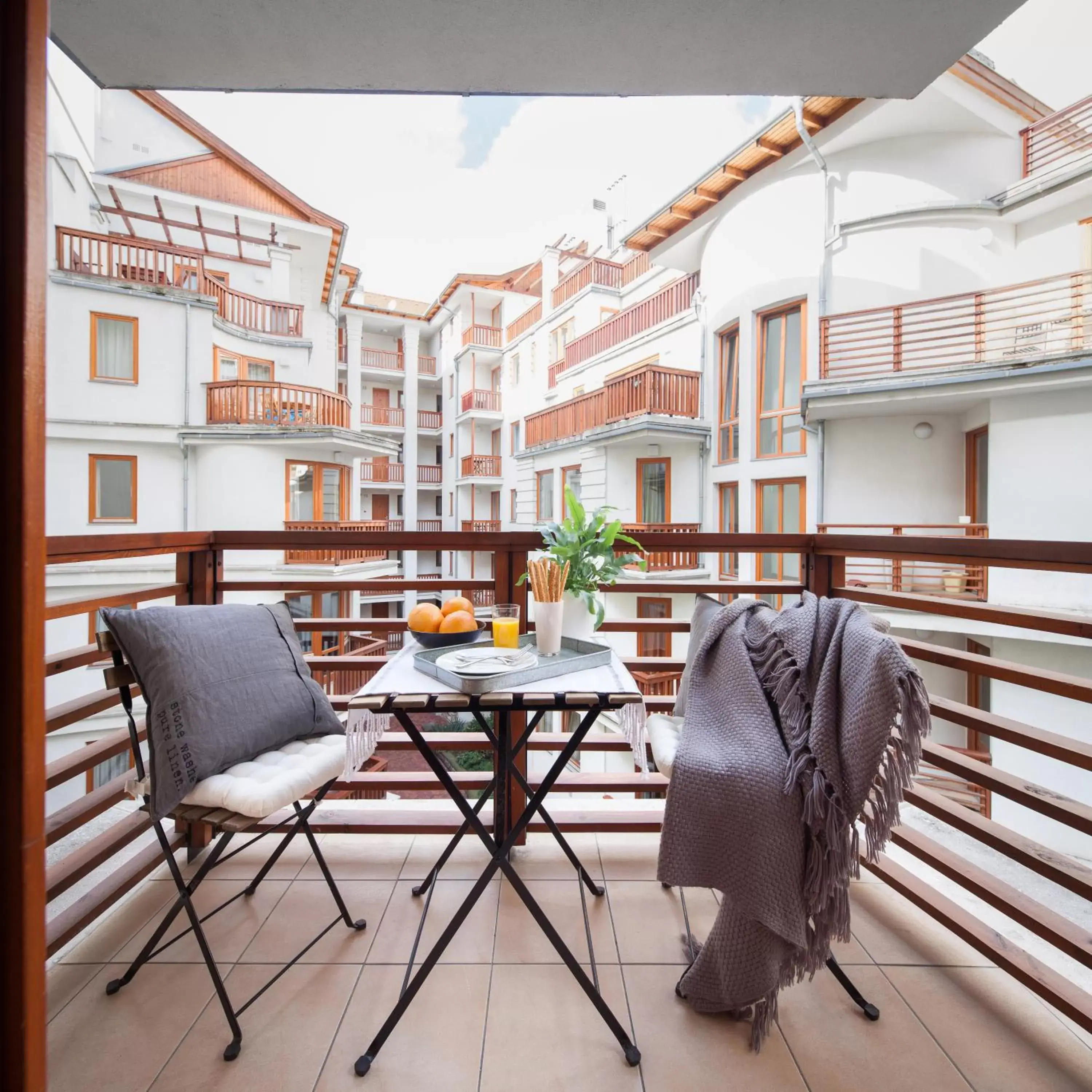 Balcony/Terrace in Lord Residence