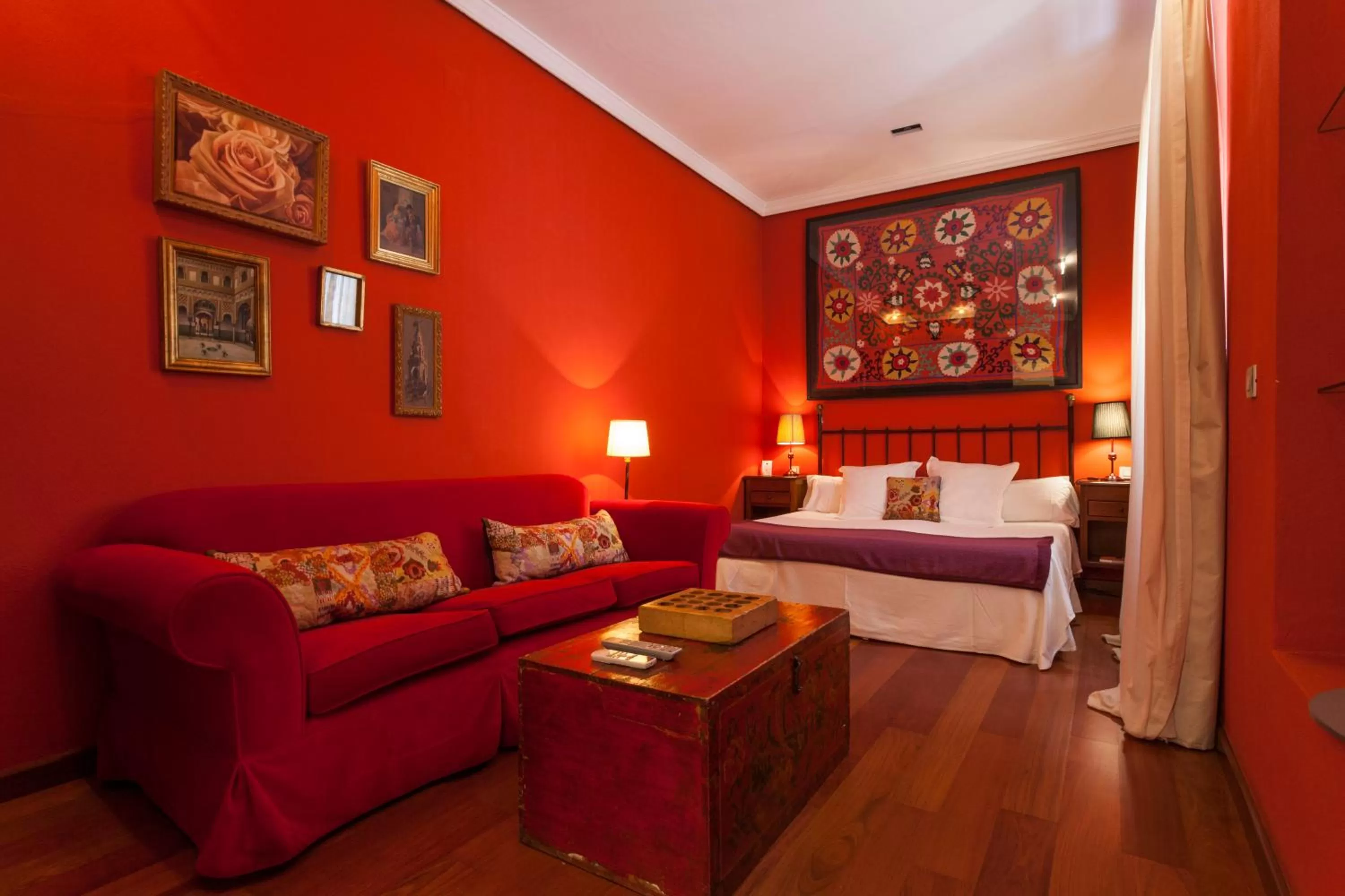 Bedroom, Bed in La Casa del Maestro Boutique