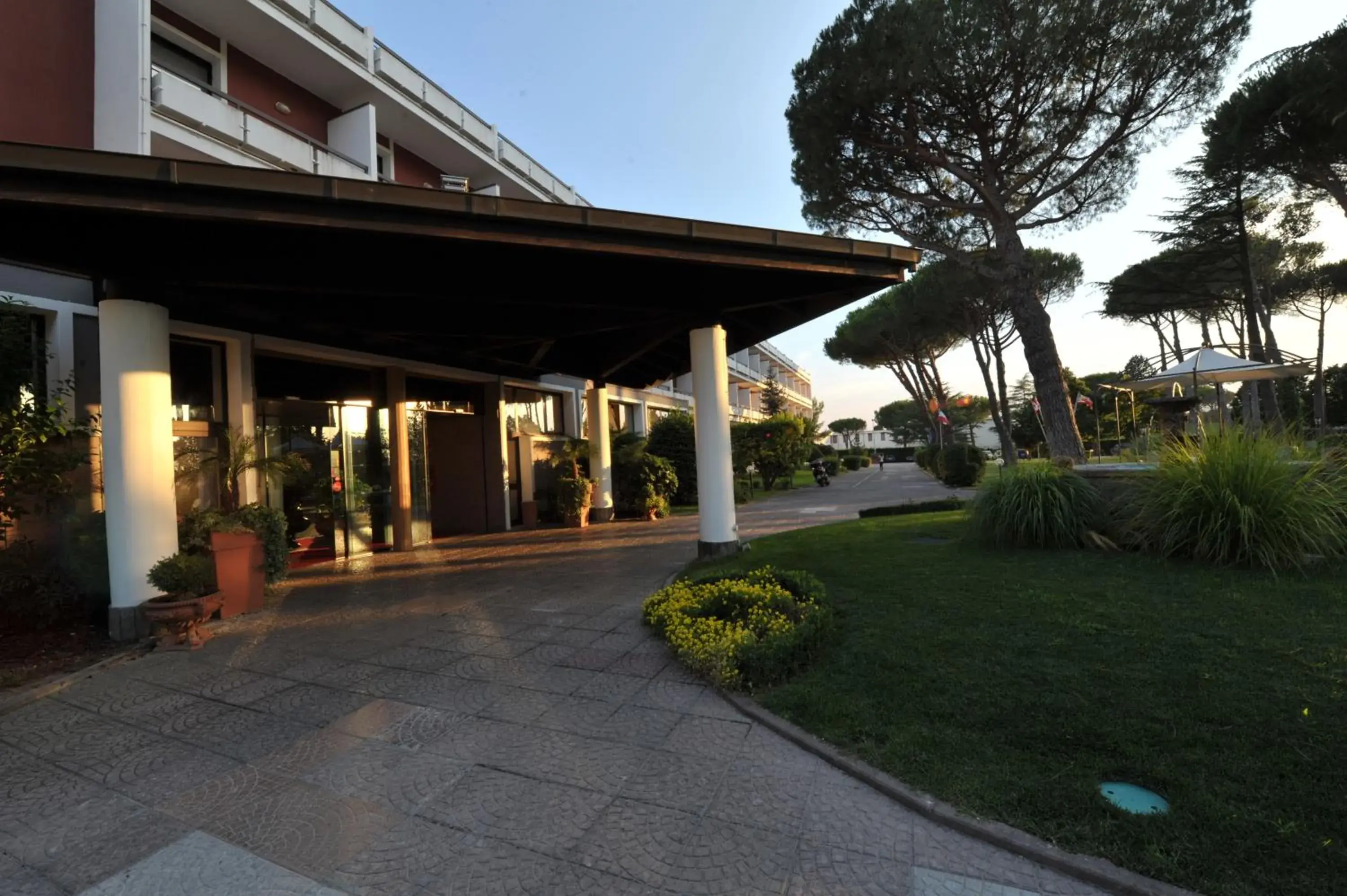 Facade/entrance, Property Building in Hotel Salus Terme