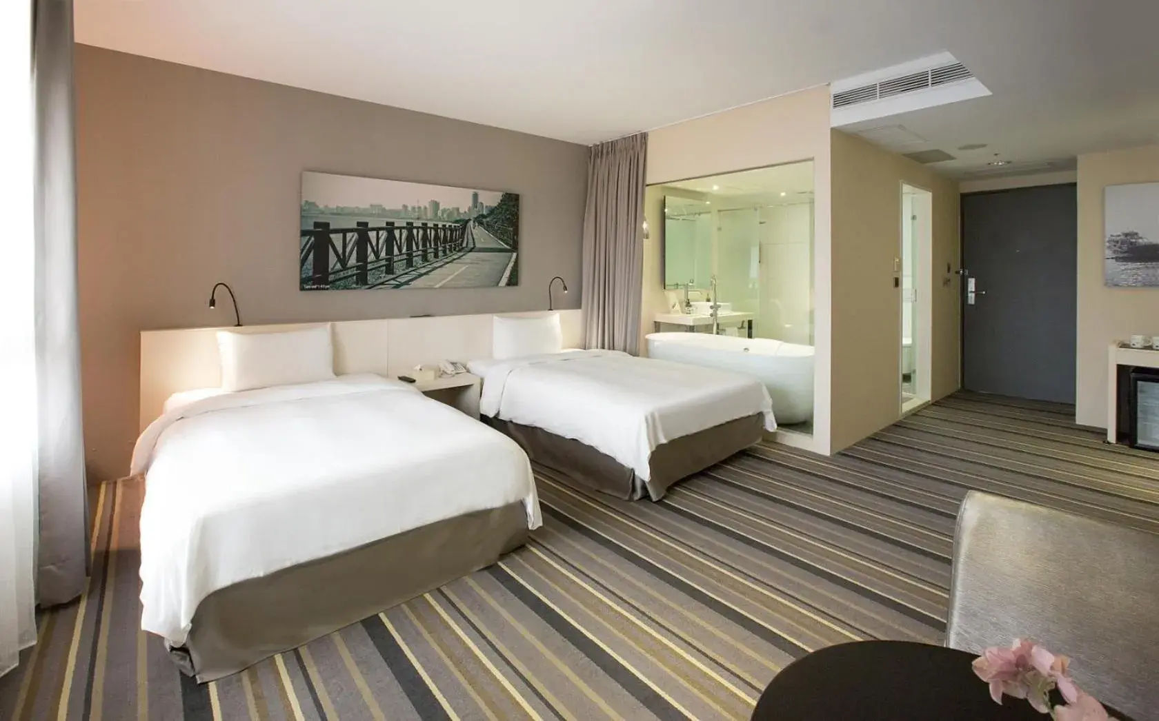 Photo of the whole room, Bed in Hotelday Tamsui Photo of the whole room, Bed in Hotelday Tamsui