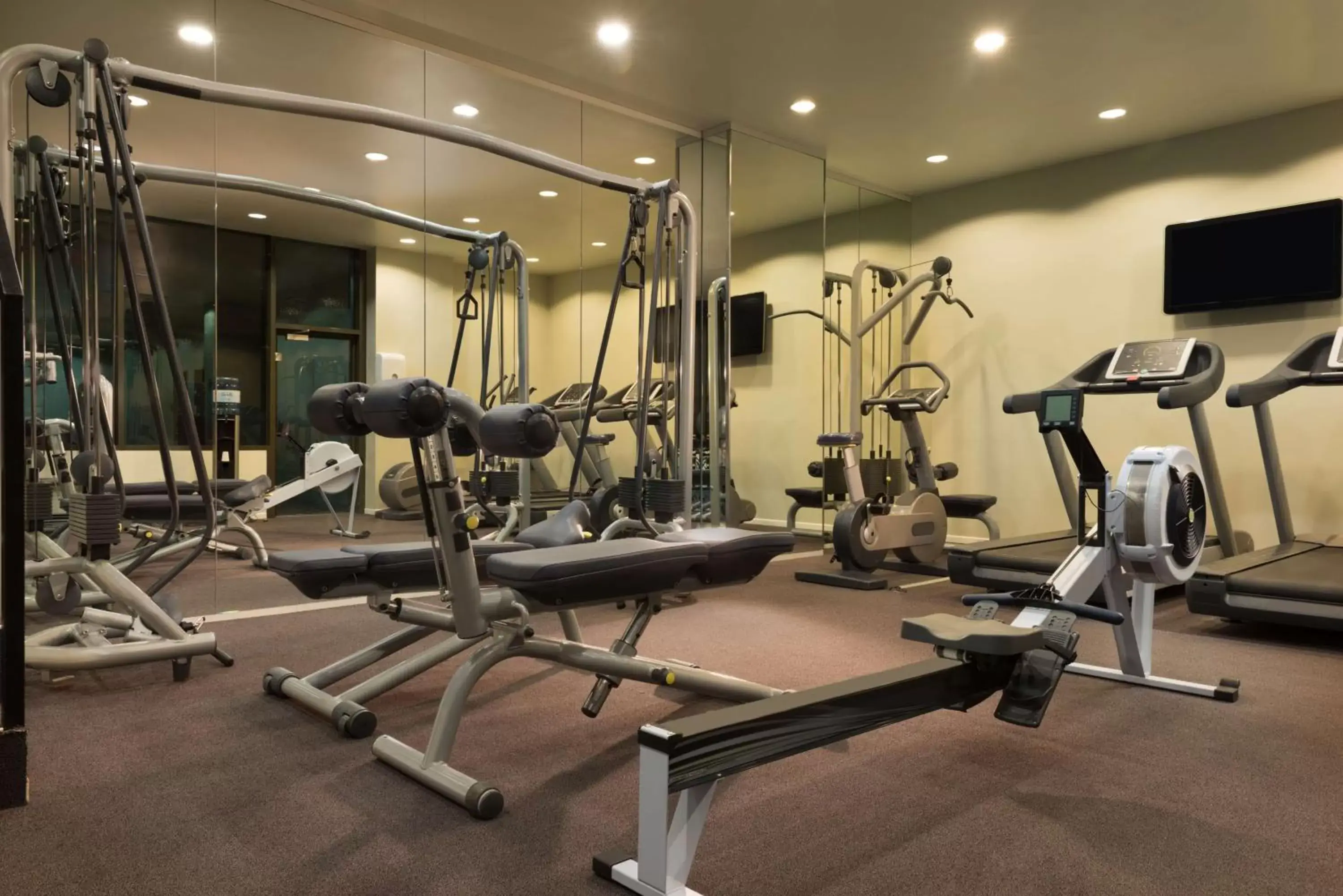 Spa and wellness centre/facilities, Fitness Center/Facilities in Adina Apartment Hotel Frankfurt Neue Oper