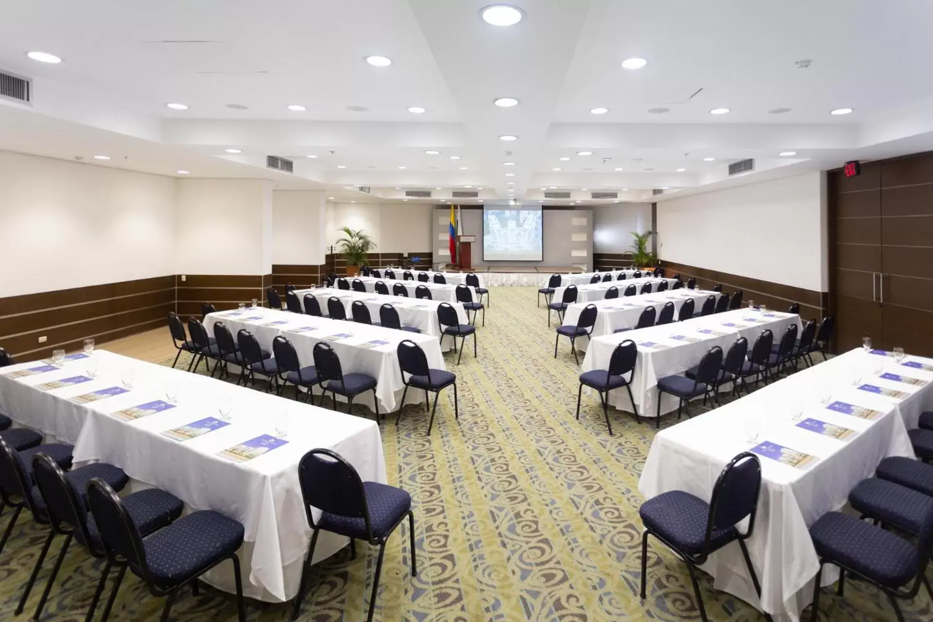 Banquet/Function facilities in Hotel San Fernando Plaza