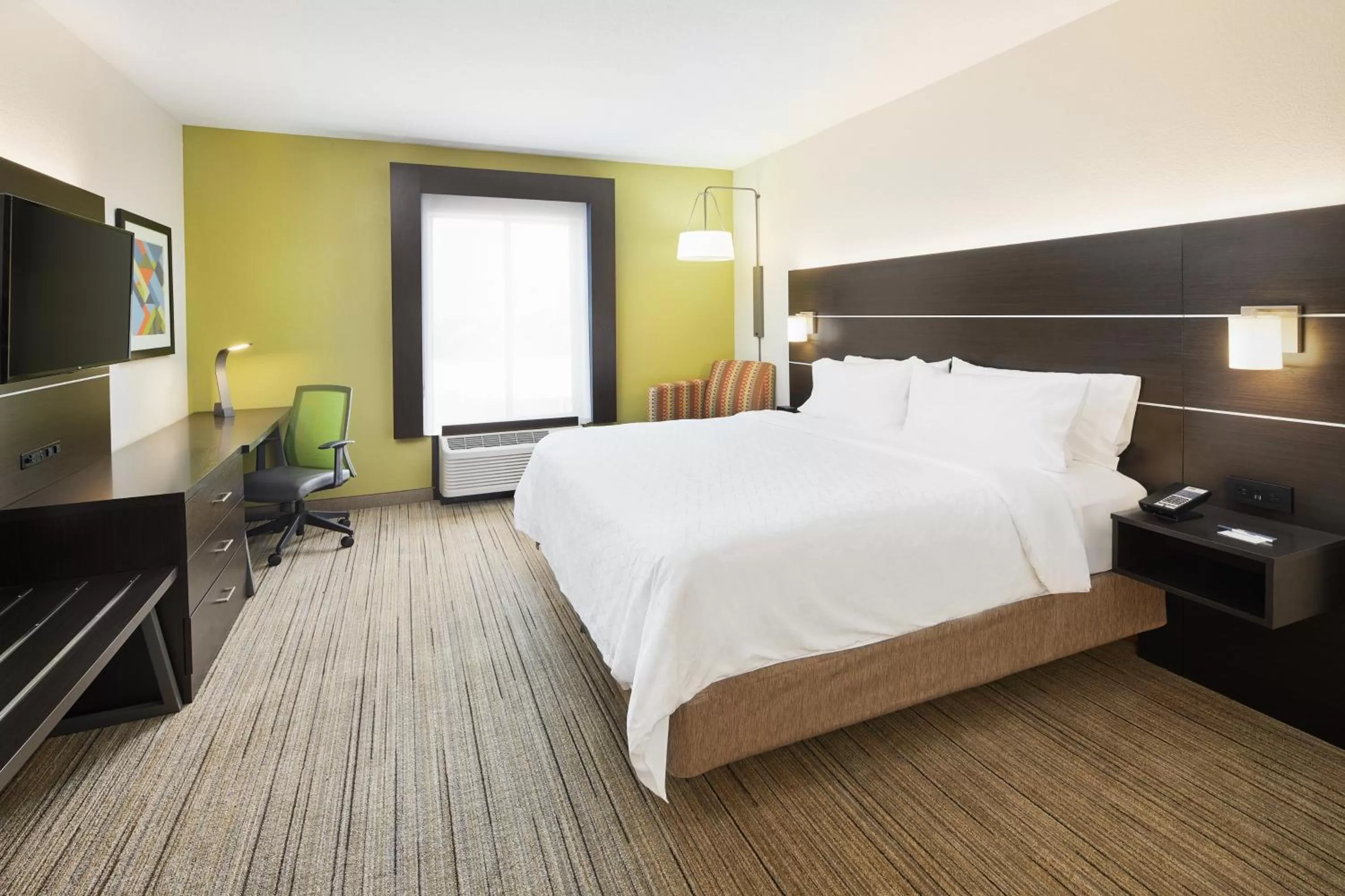 Photo of the whole room, Bed in Holiday Inn Express Hotel & Suites Port Richey by IHG