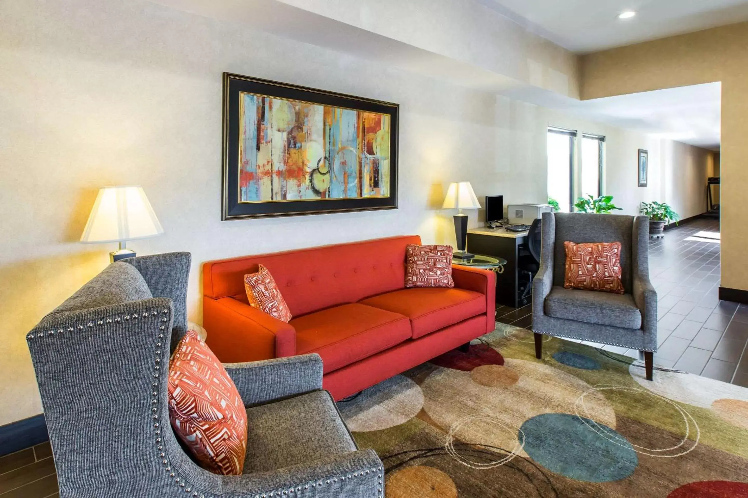 Lobby or reception, Seating Area in Quality Inn West of Asheville