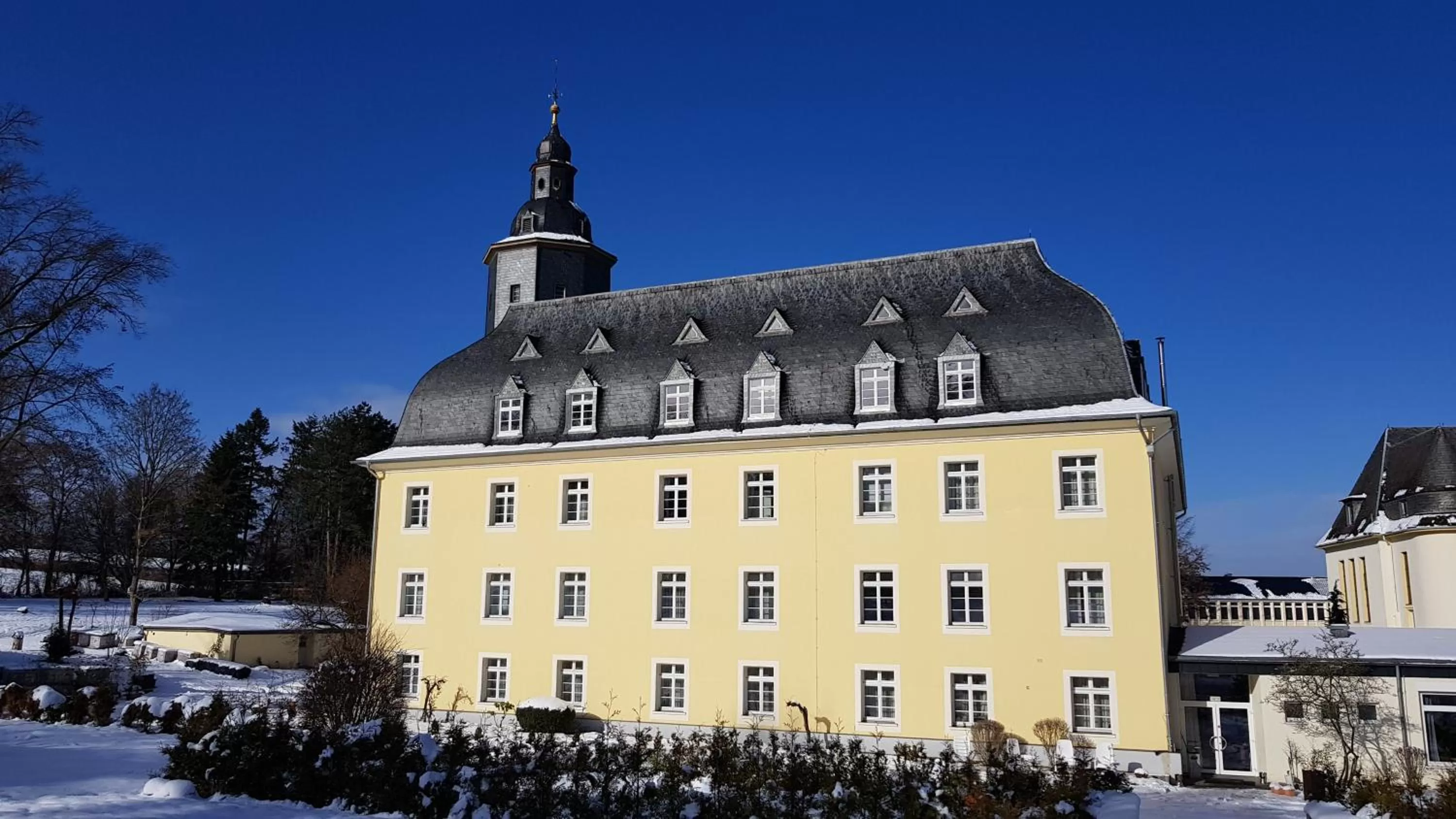 Property building in Schlosshotel Domäne Walberberg