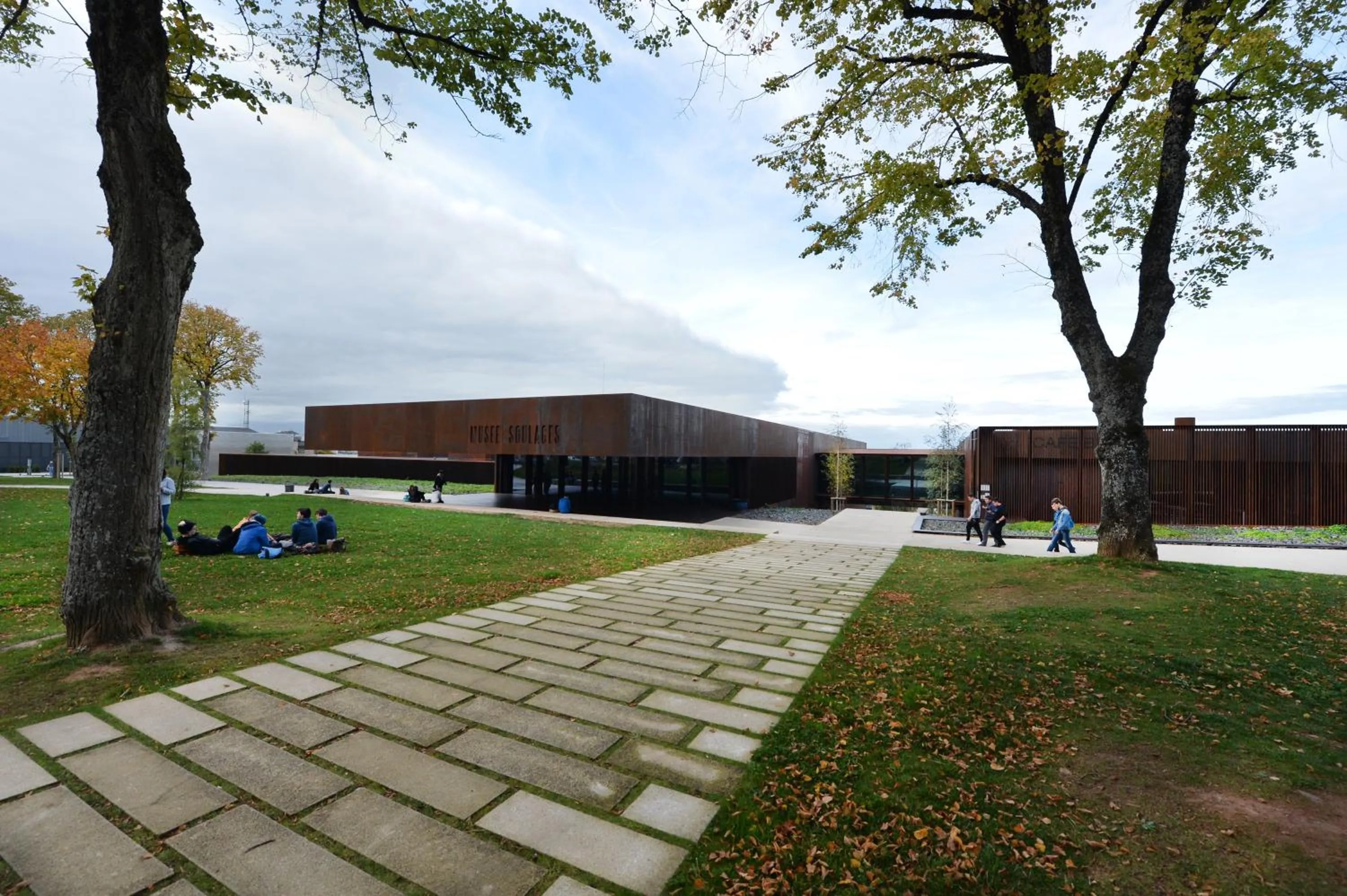 Nearby landmark in ibis Rodez Centre