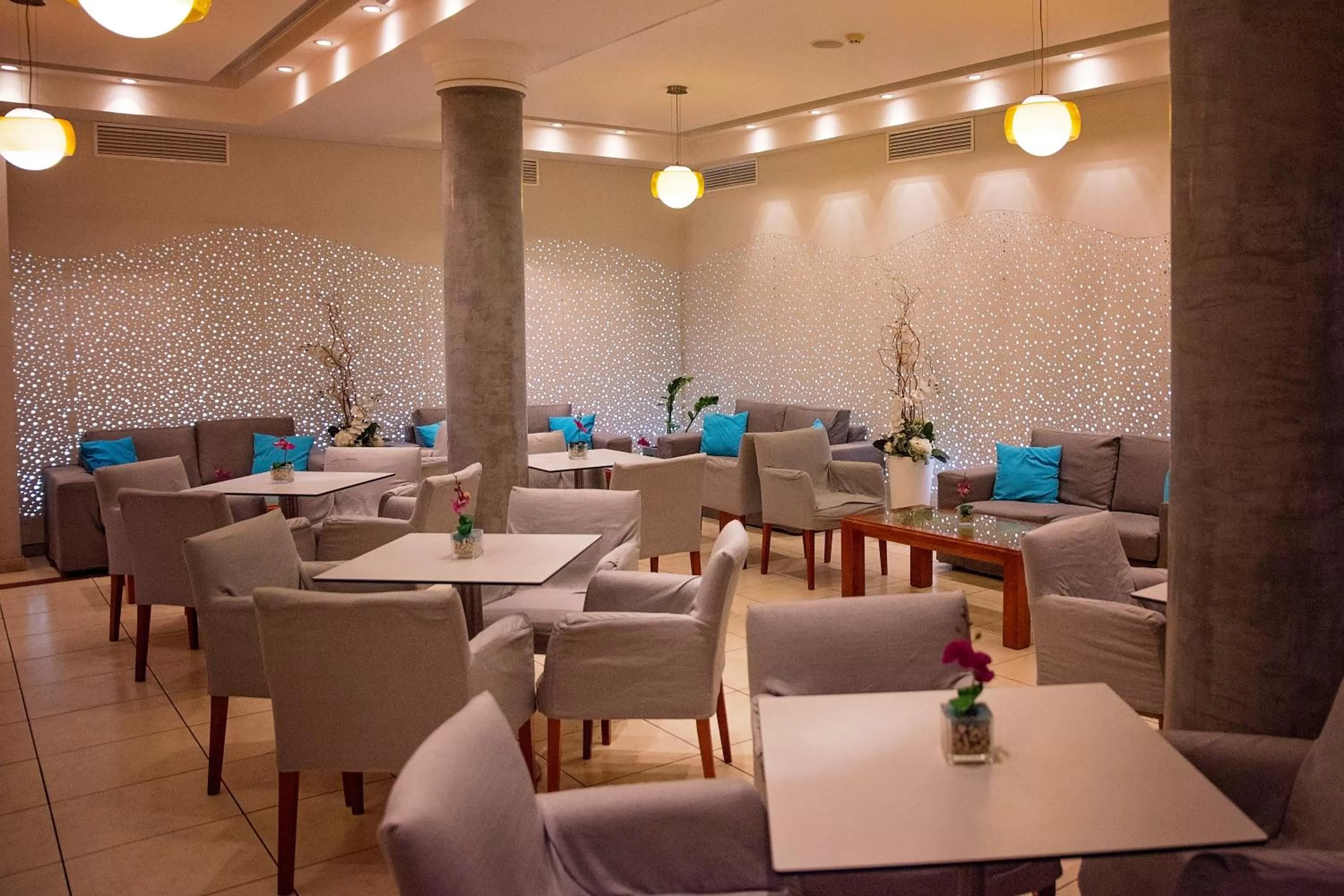 Lounge or bar in Pyramos Hotel